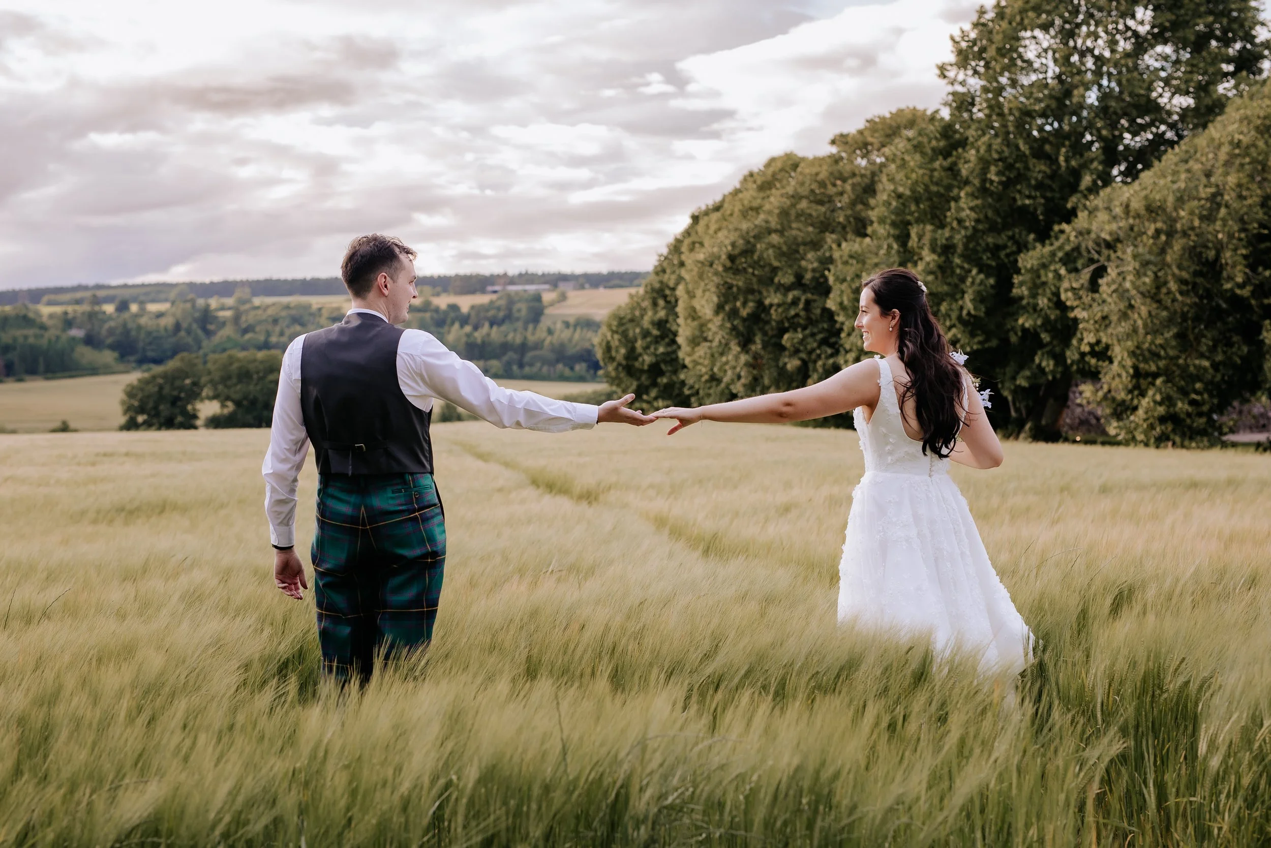 Ciara + Chris - previews-94.jpg