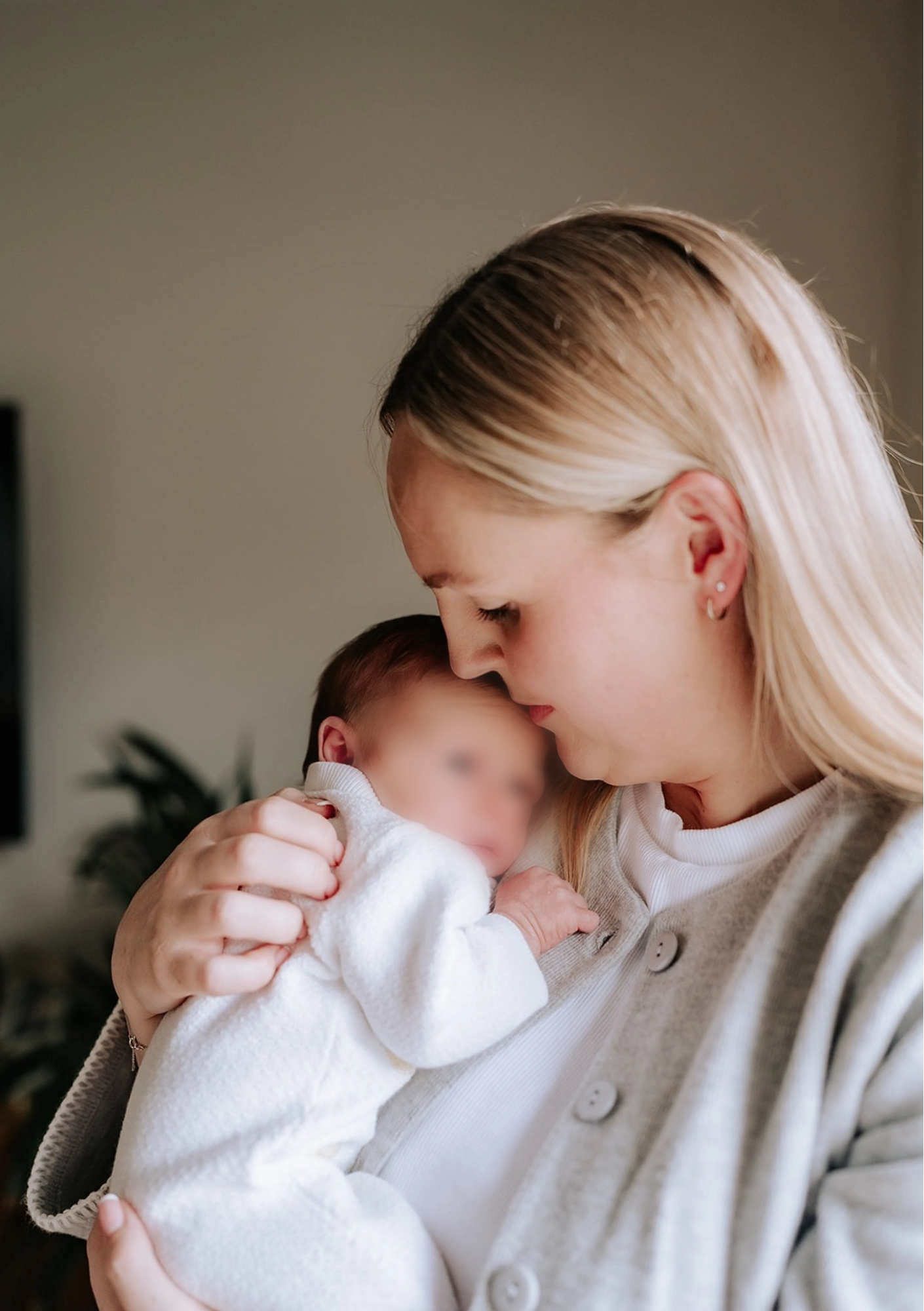 Edinburgh newborn photography at home