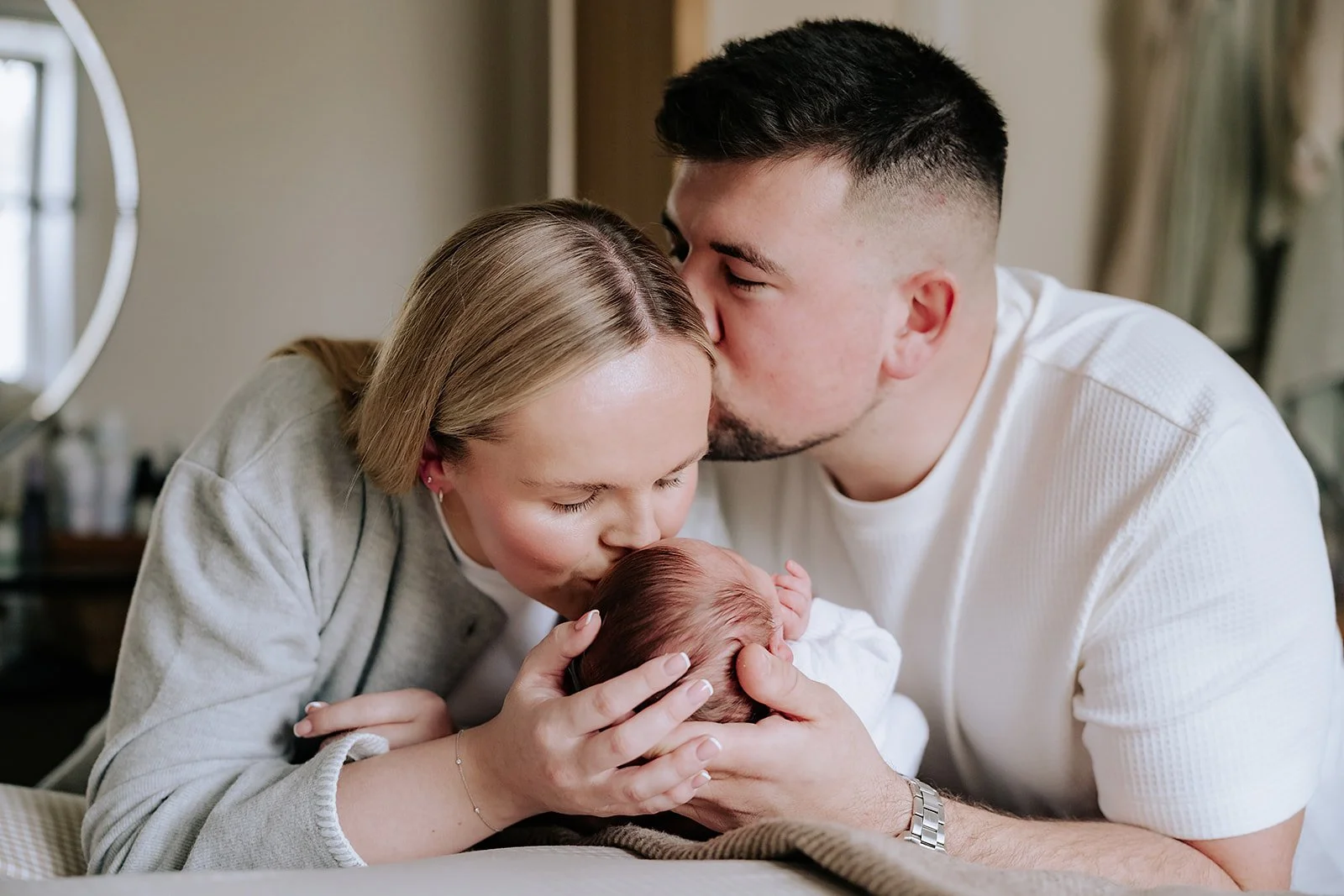 Edinburgh newborn photography at home