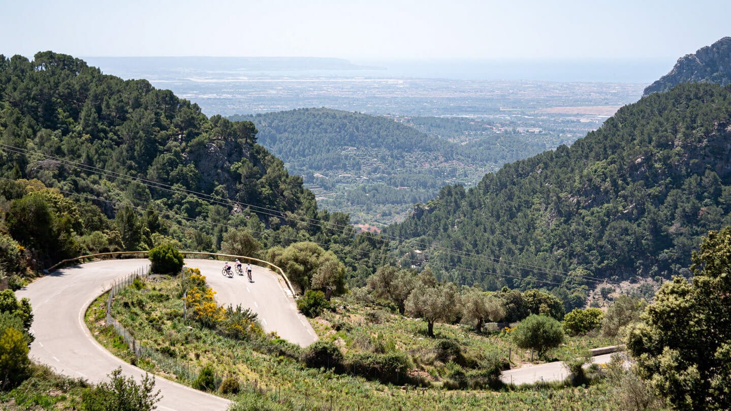 Curver road from Col de Soller to Palma