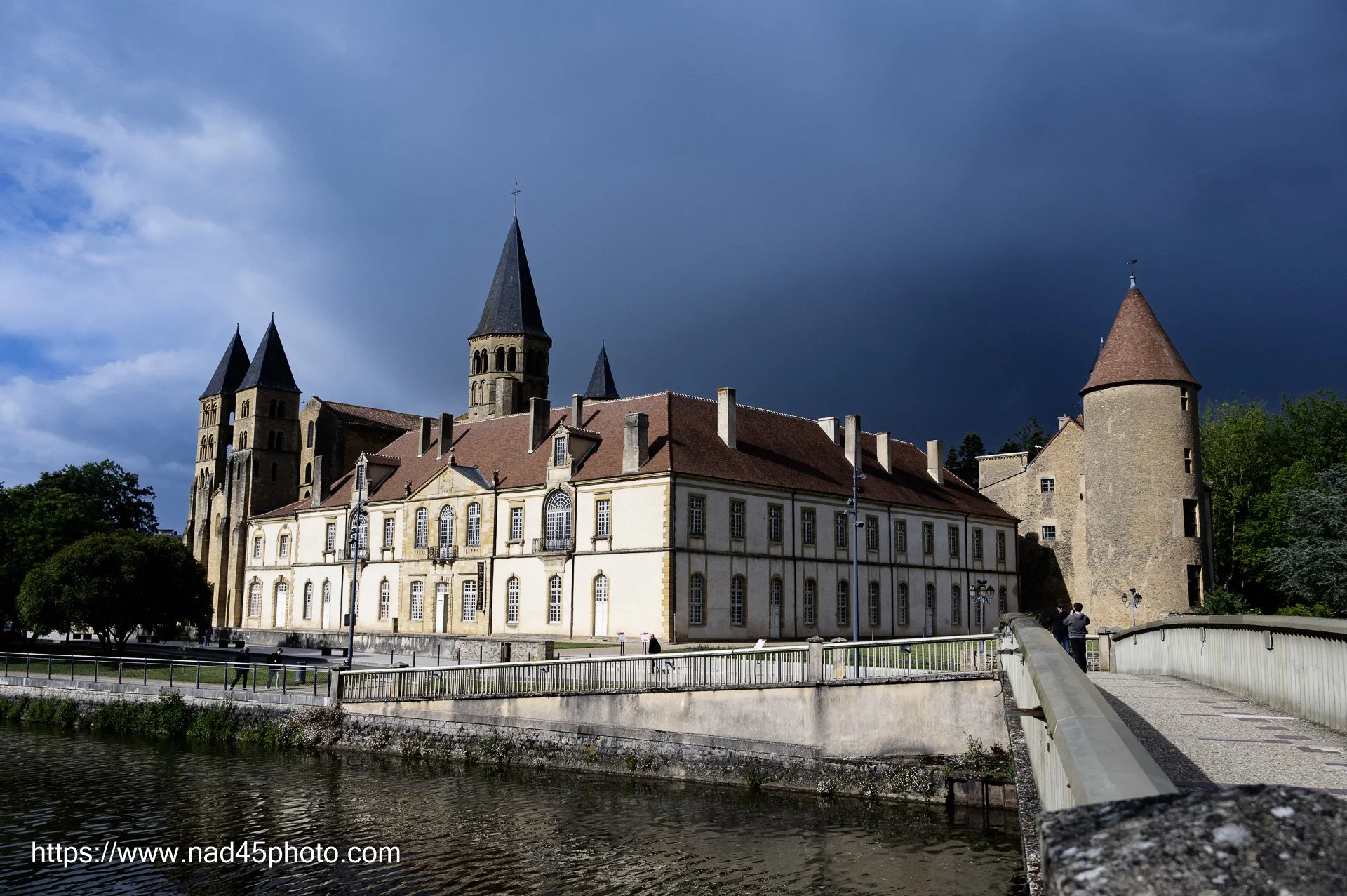 Z16_3244.jpg