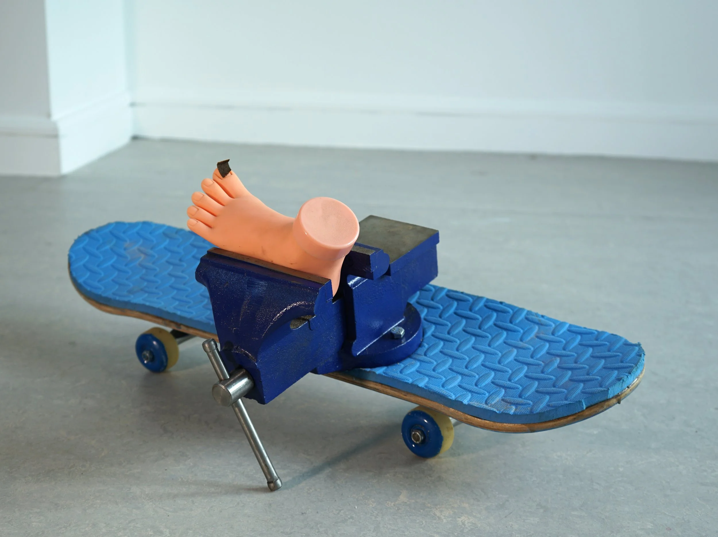 viceskateboard2.jpg