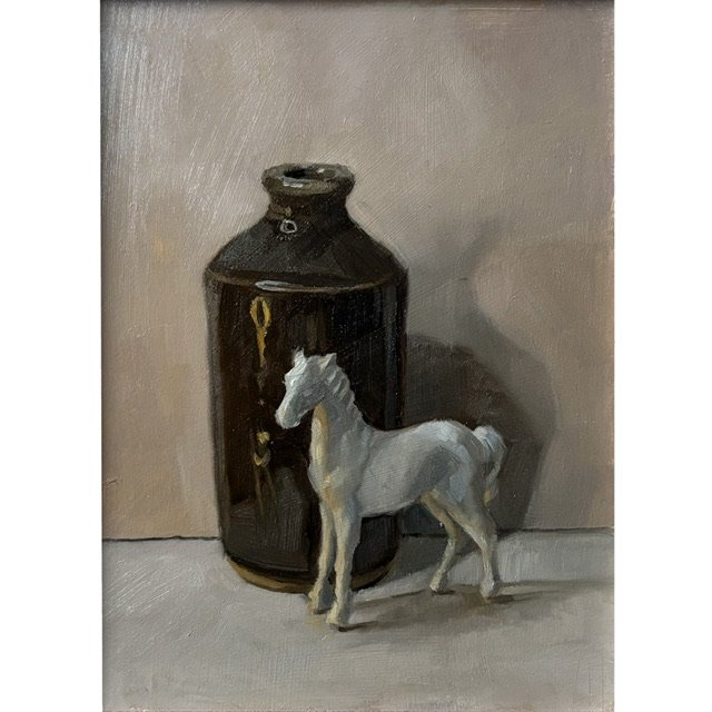 Dark bottle light Horse