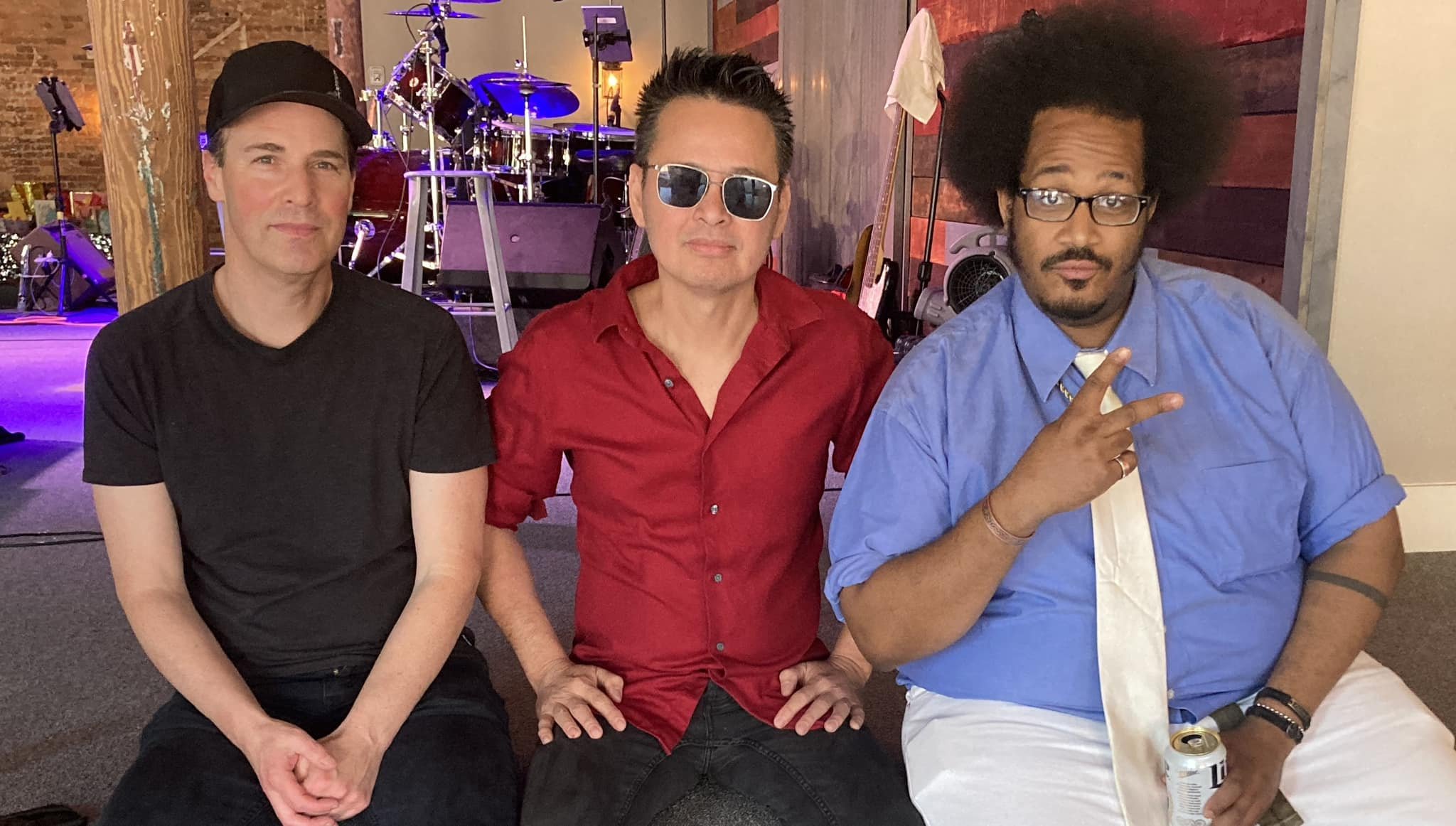 Join us for music with Acoustic Box and Pizza by Fusco's Food Truck!