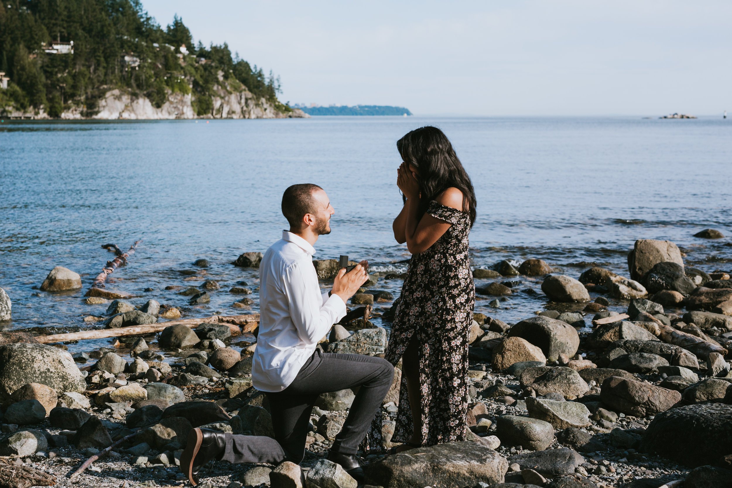 Boyfriend proposes to girlfriend at Whytecliff Park in West Vancouver