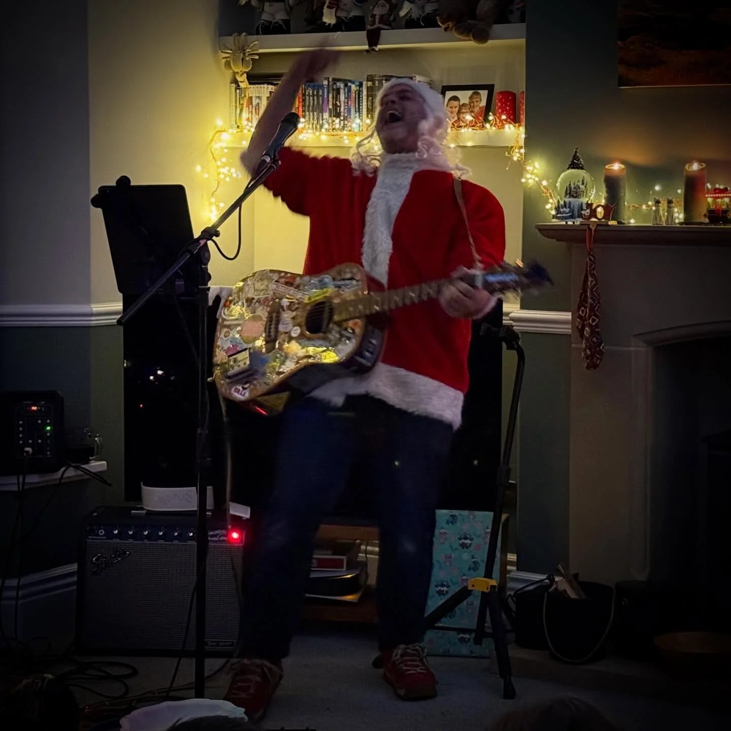 Christmas Carols with @loftertv!