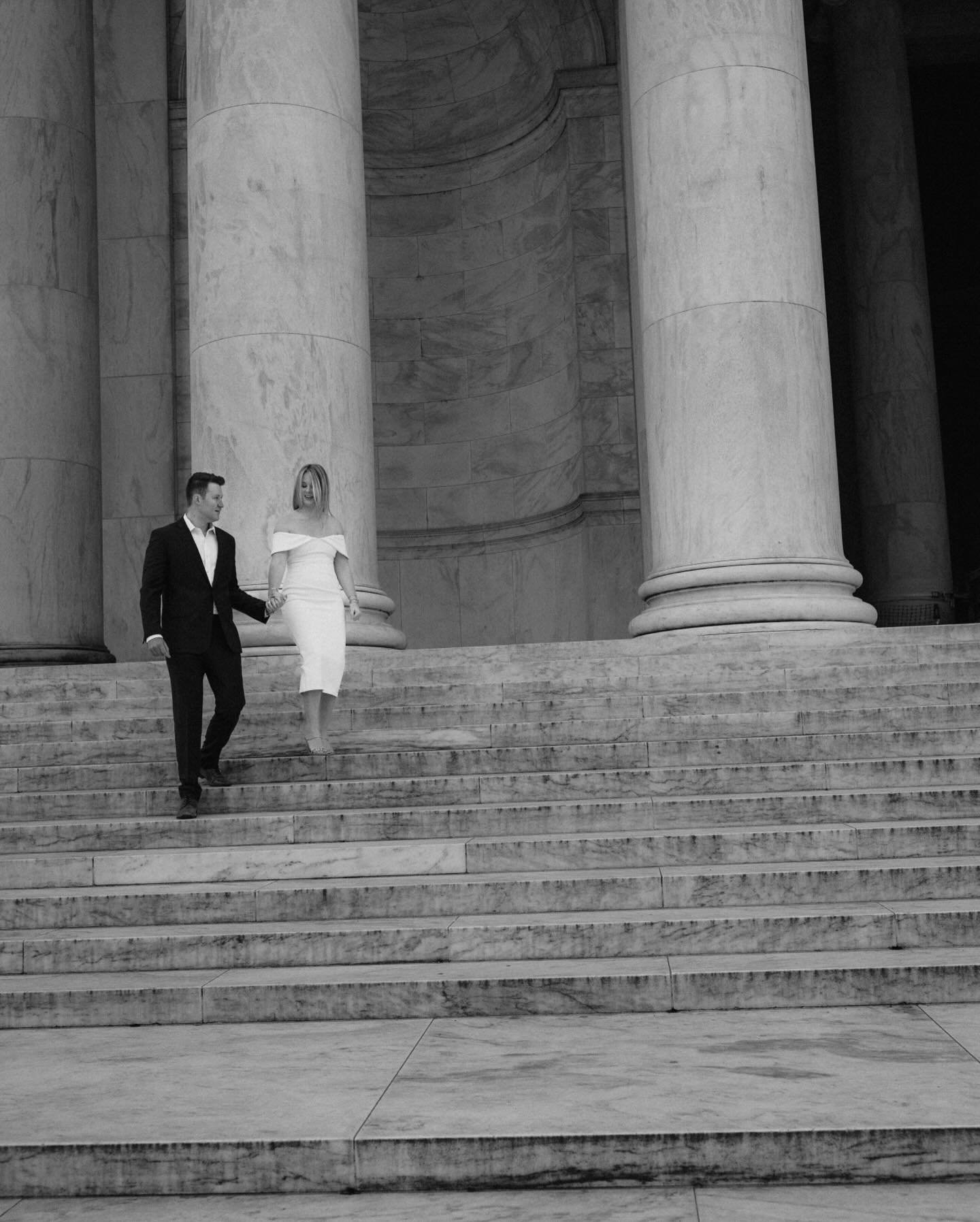 Who said clean and classy can&rsquo;t be fun. #washingtondc #washingtondcelopement #washingtondcelopementphotographer #washingtondcengagementphotographer #engagedaf #engagementphotographer #engagementphotography #virginiaweddingphotographer #eastcoas