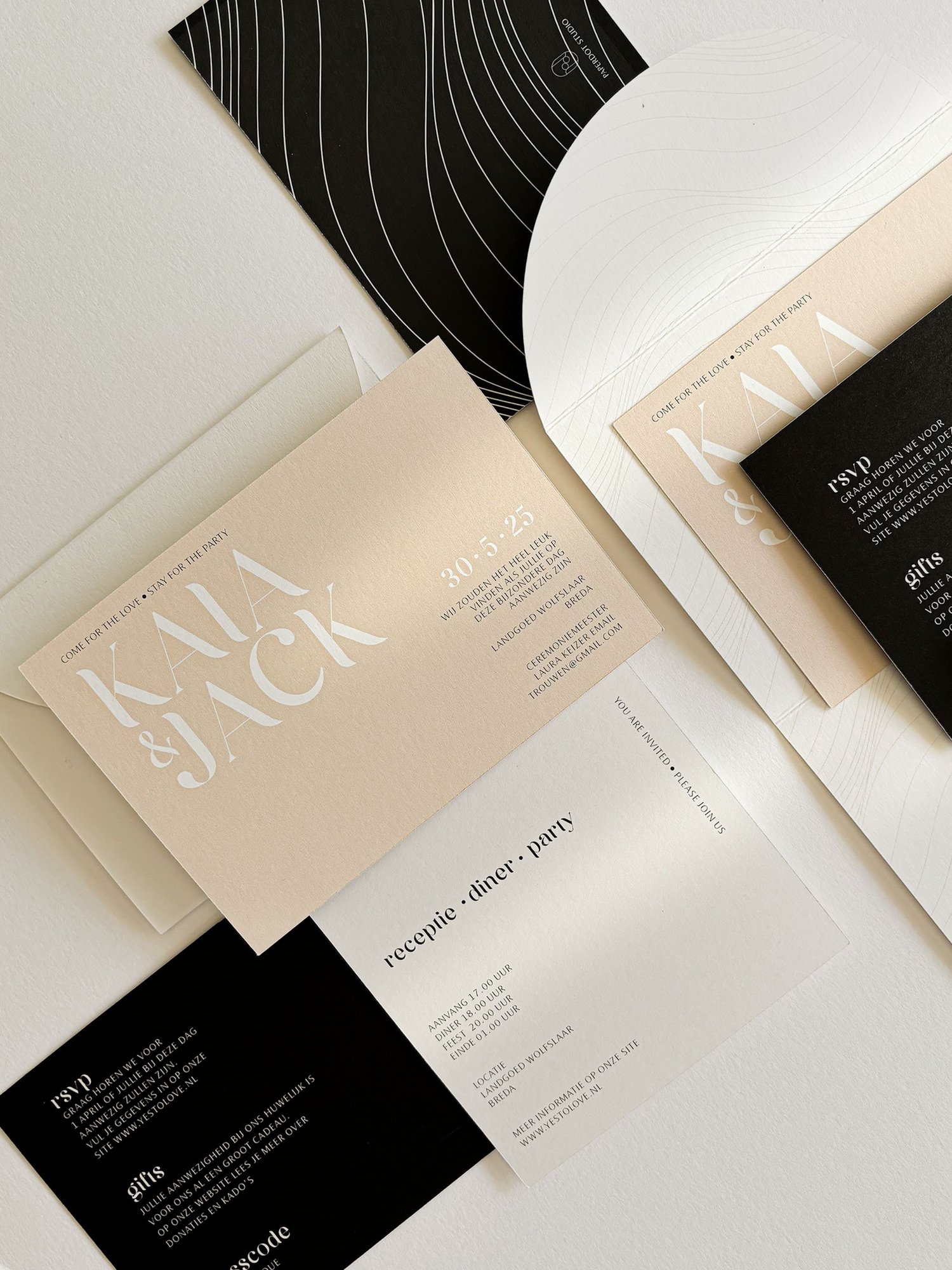 Paperdot trouwkaart collectie Kaia — Paperdot studio