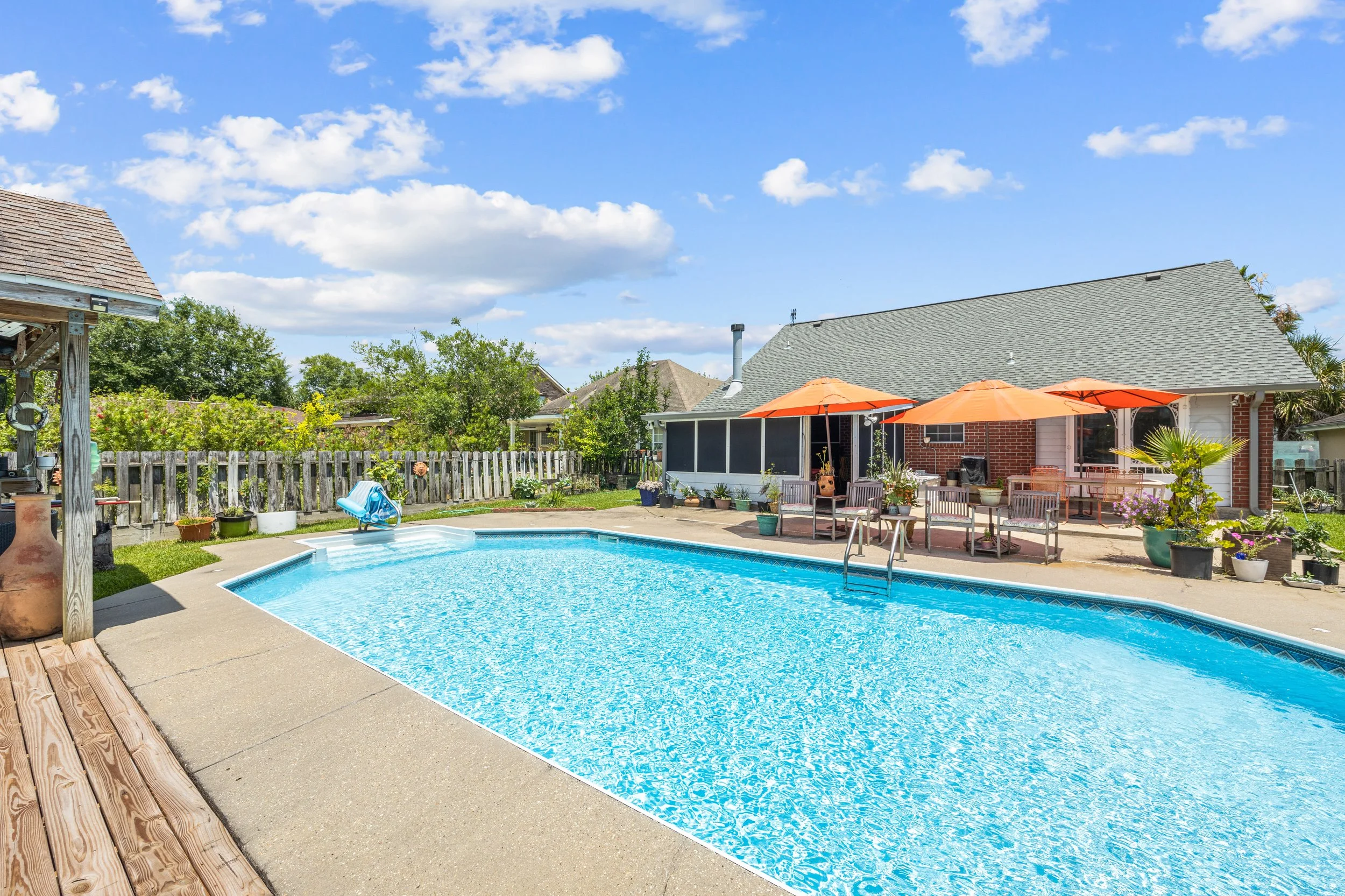 150 Moonraker Drive - 20.jpg