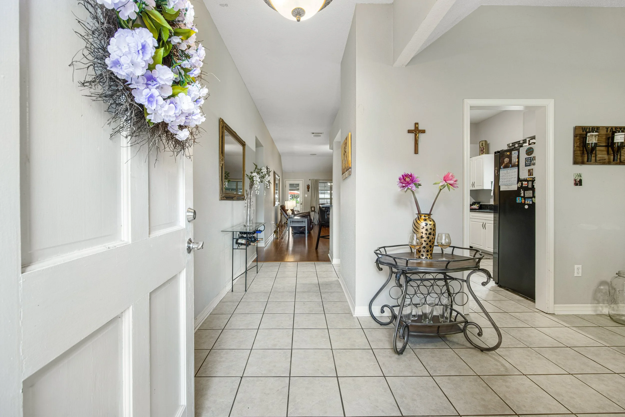 150 Moonraker Drive - 3.jpg