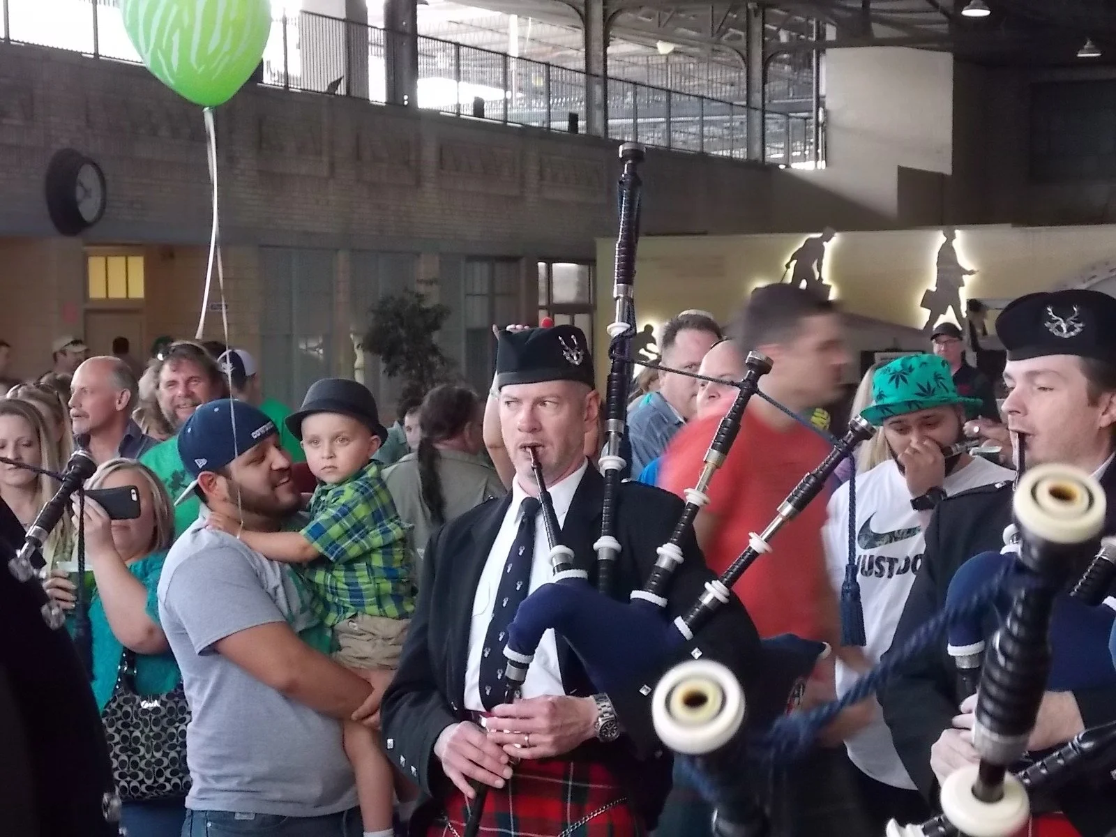 st pub crawl 2016a.JPG