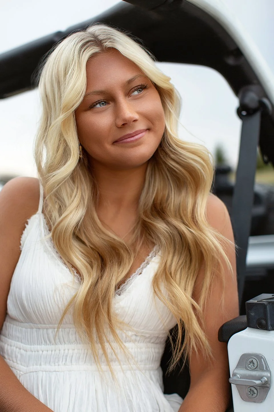 Kade-n-Kian-Photography_HighSchoolSenior_Group_Jeep_Hannah3.jpg