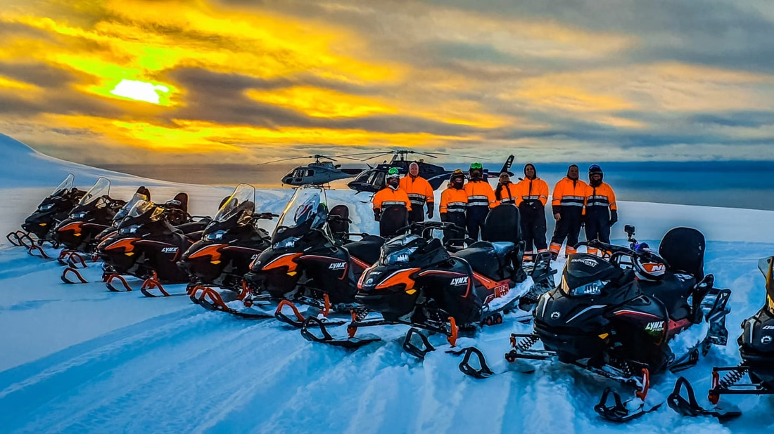 snowmobiling on eyjafjallajokull 8.png