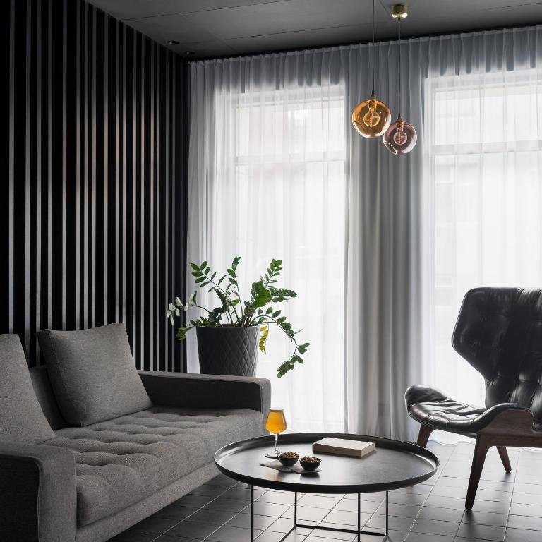 Skuggi Hotel Reykjavik 4 day itinerary