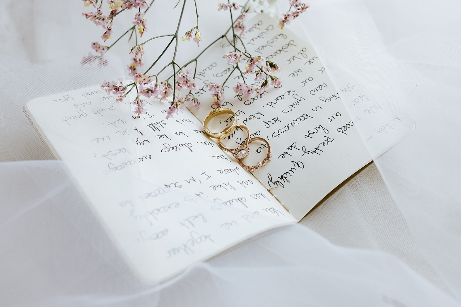 AshleyDaphnePhotography_20240720_EmilyMitch_24_websize.jpg