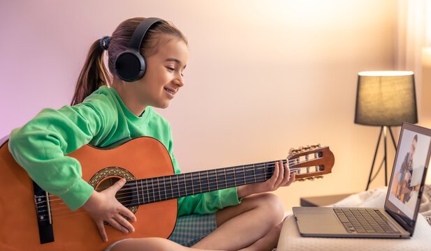 Easy Music Games for Young Guitarists