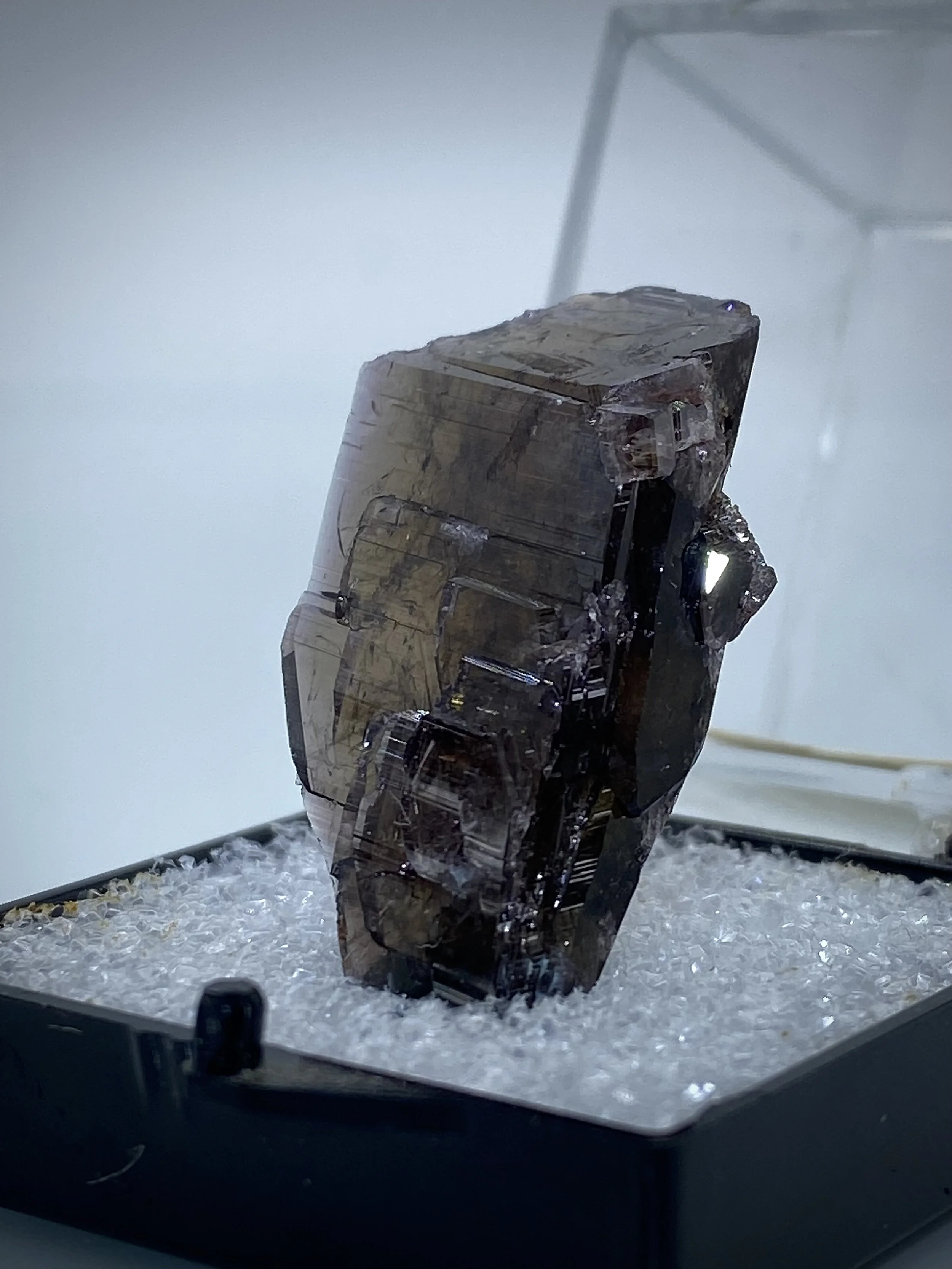 FERROAXINITE - NEW MELONES DAM, CALIFORNIA 2.jpeg