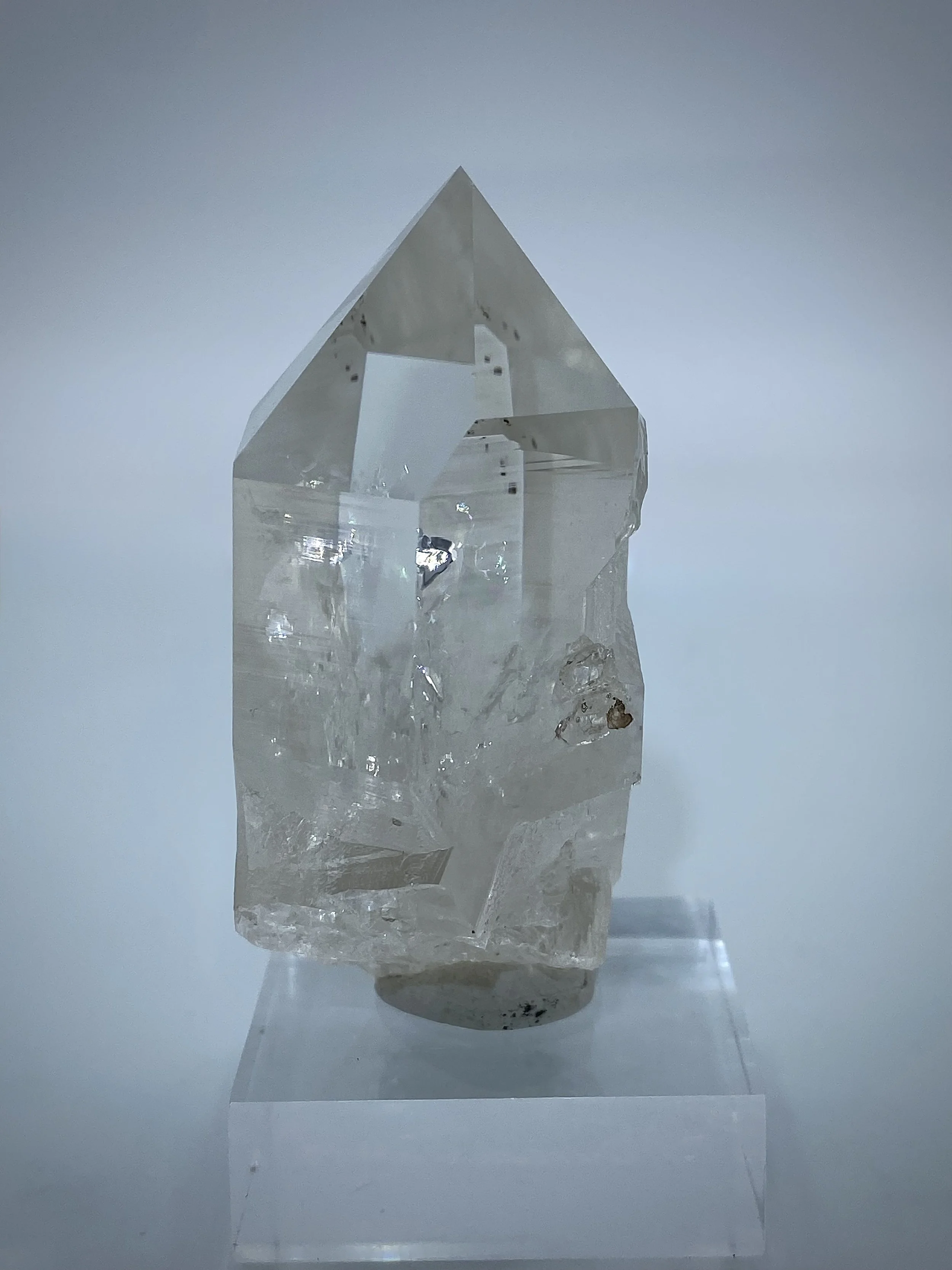CLEAR QUARTZ -  FORESTHILL, PLACER COUNTY, CALIFORNIA 5.jpeg