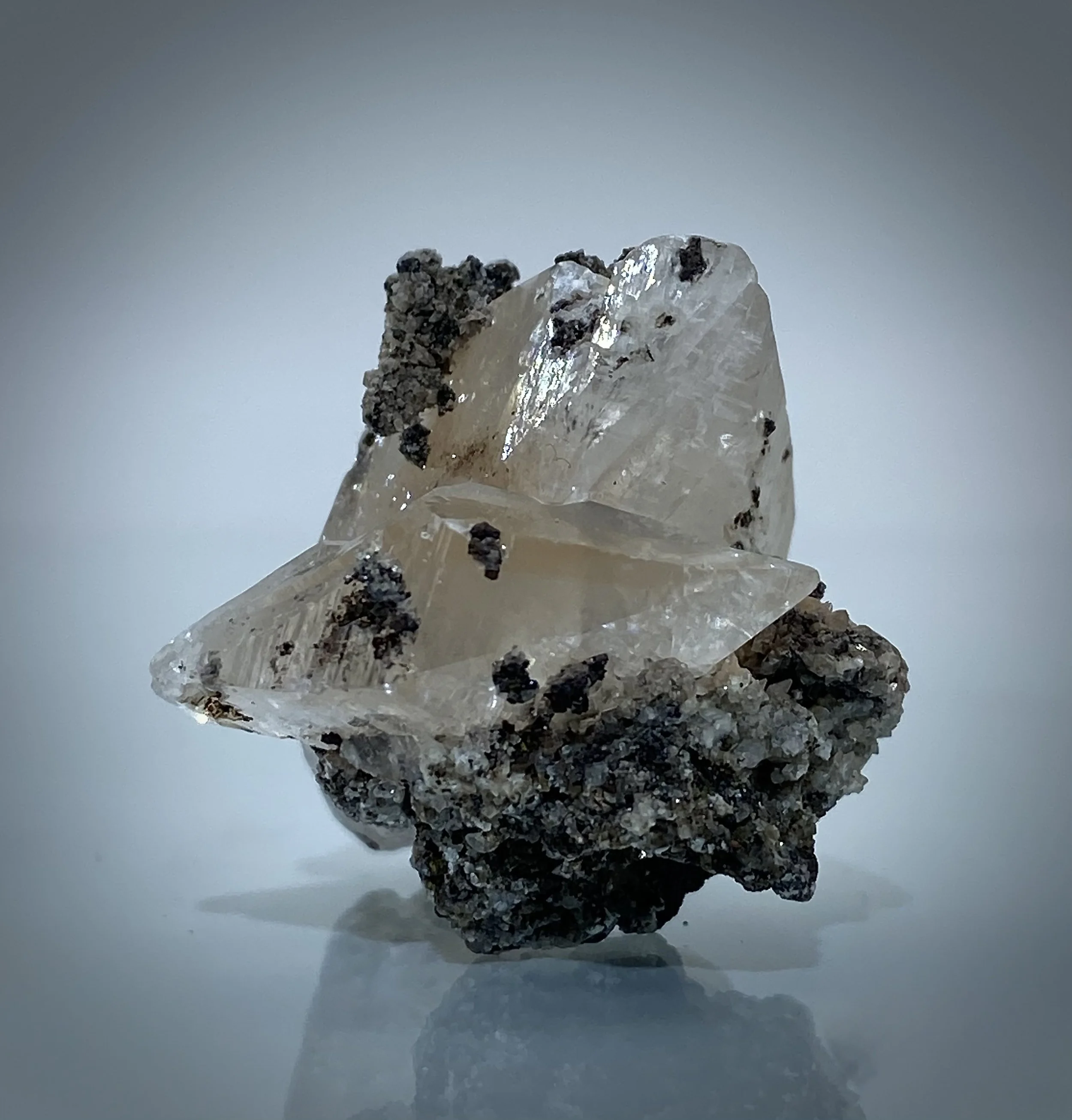 CALCITE-MAGMA MINE , PINAL COUNTY, ARIZONA 4.jpeg