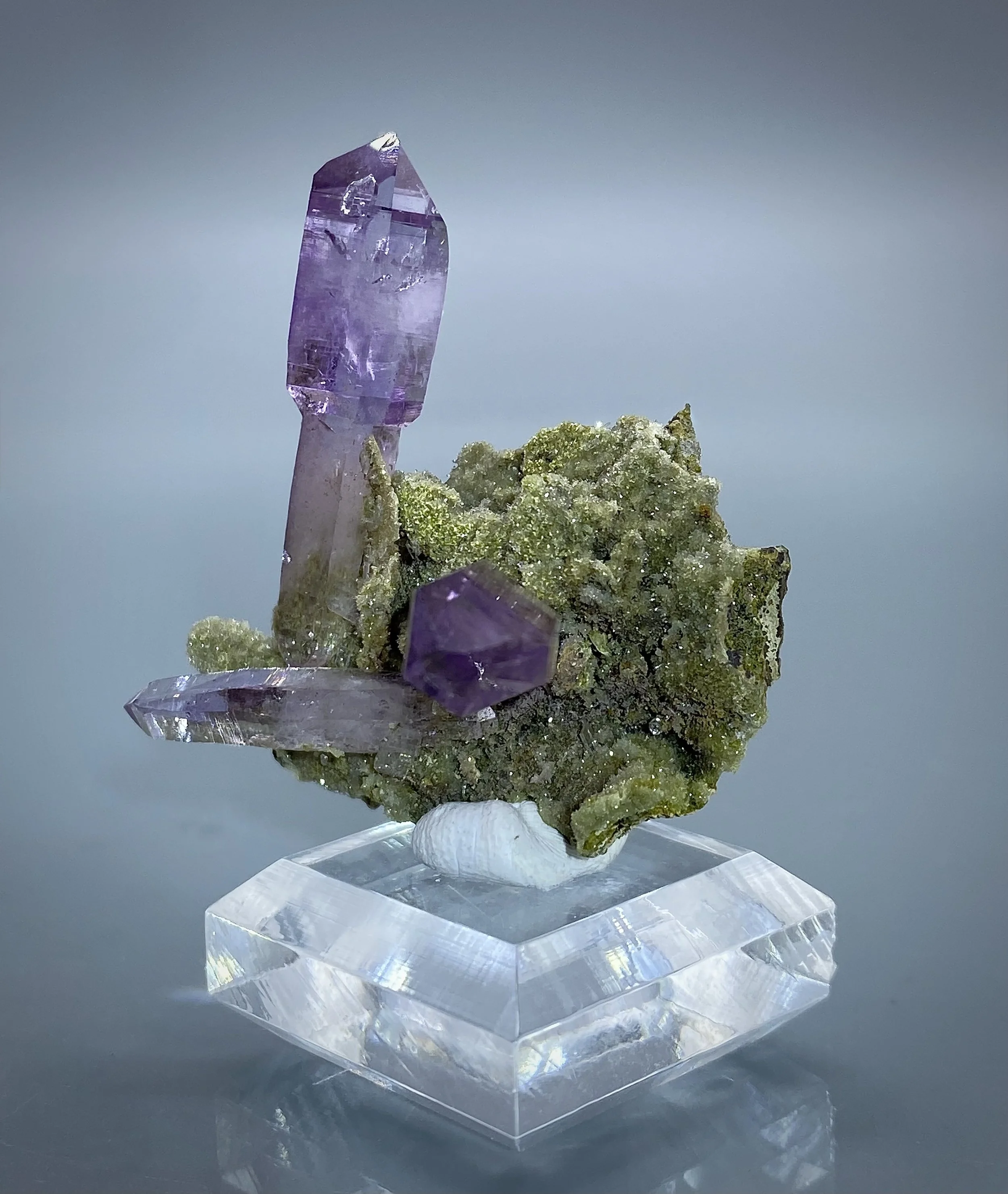 AMETHYST & EPIDOTE - VERA CRUZ, MEXICO 4.jpeg