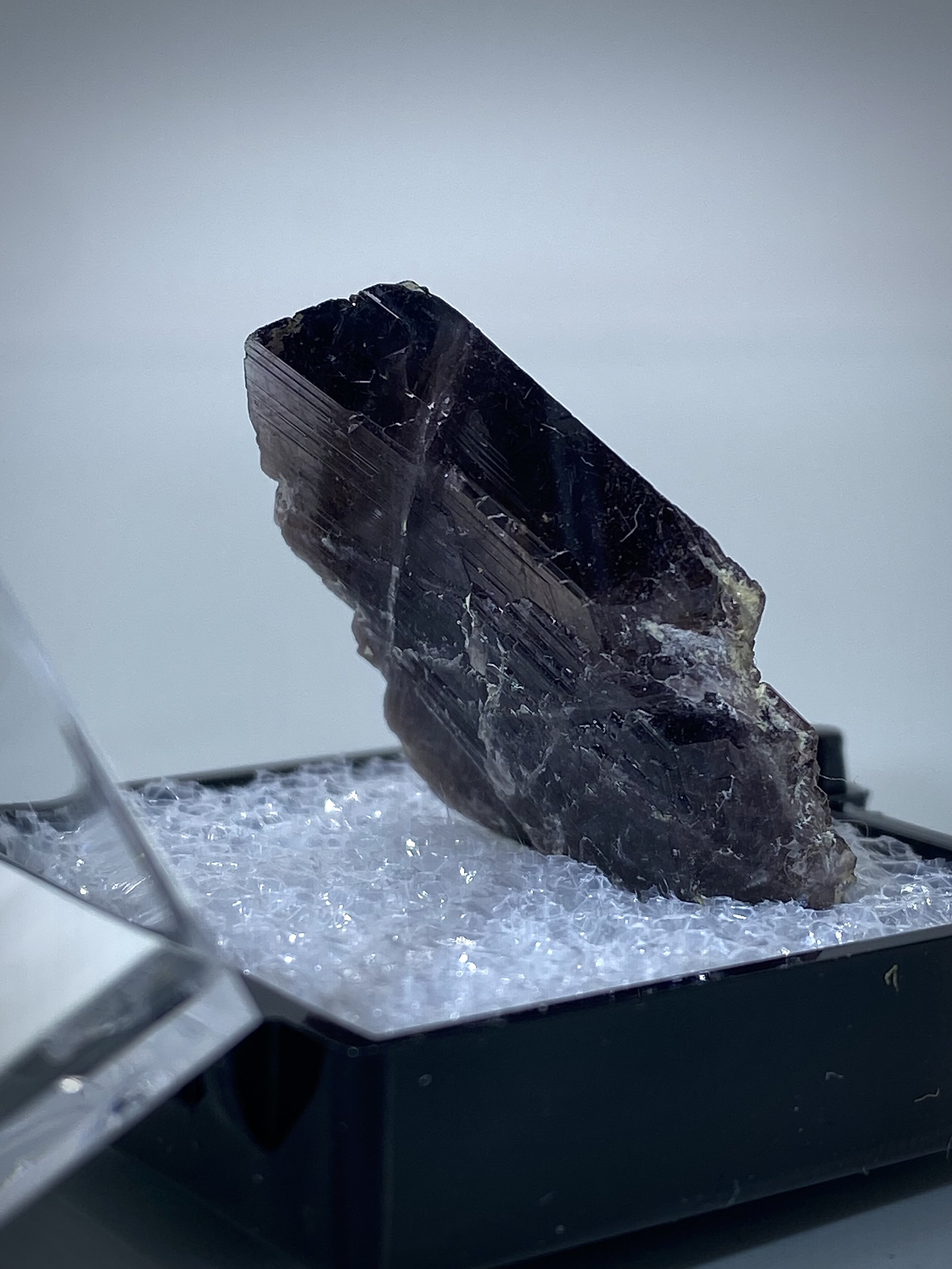 FERROAXINITE - NEW MELONES DAM, CALIFORNIA 8.jpeg