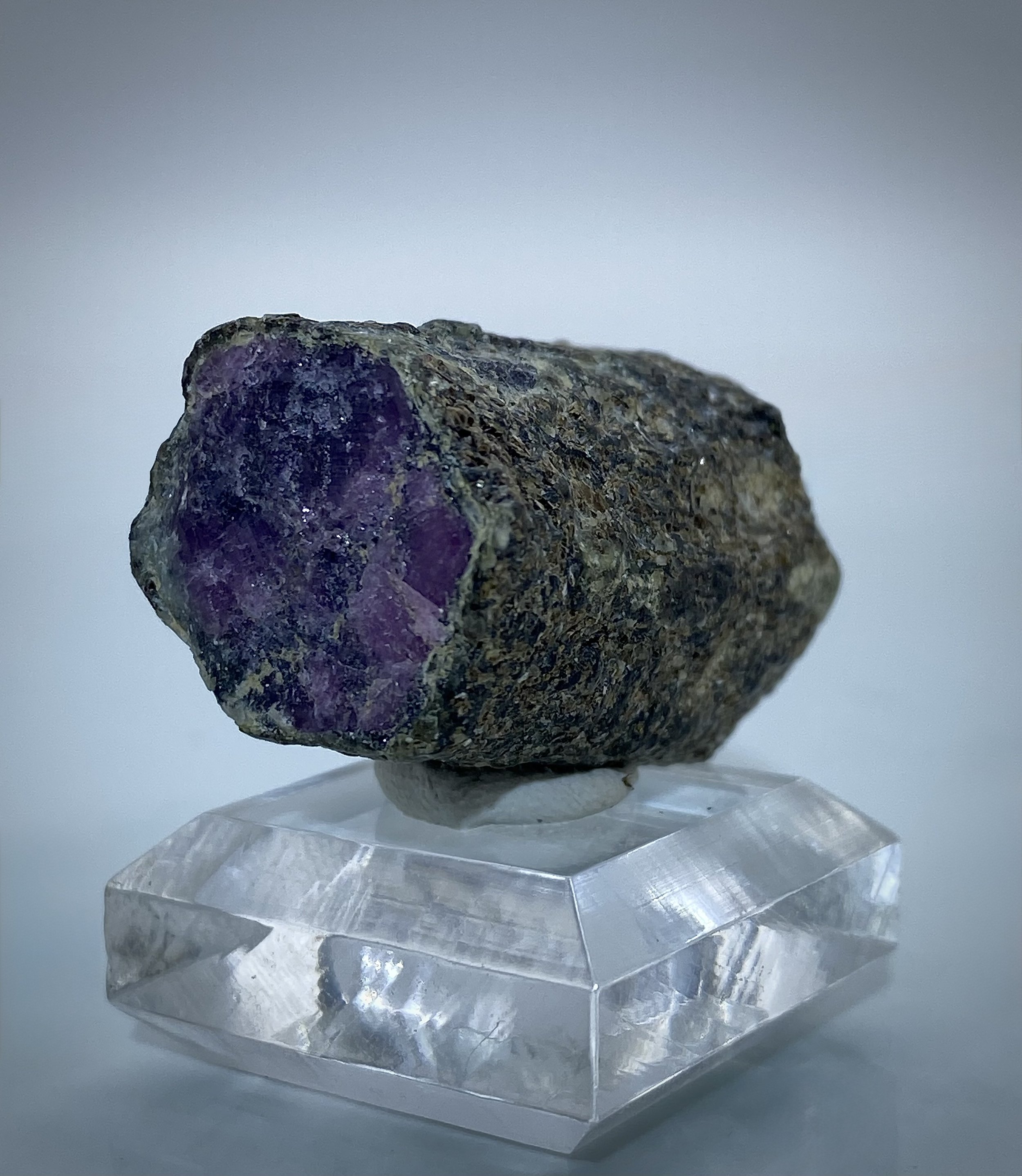 CORUNDUM VAR. RUBY - GALLATIN GATEWAY, MONTANA  2.jpeg