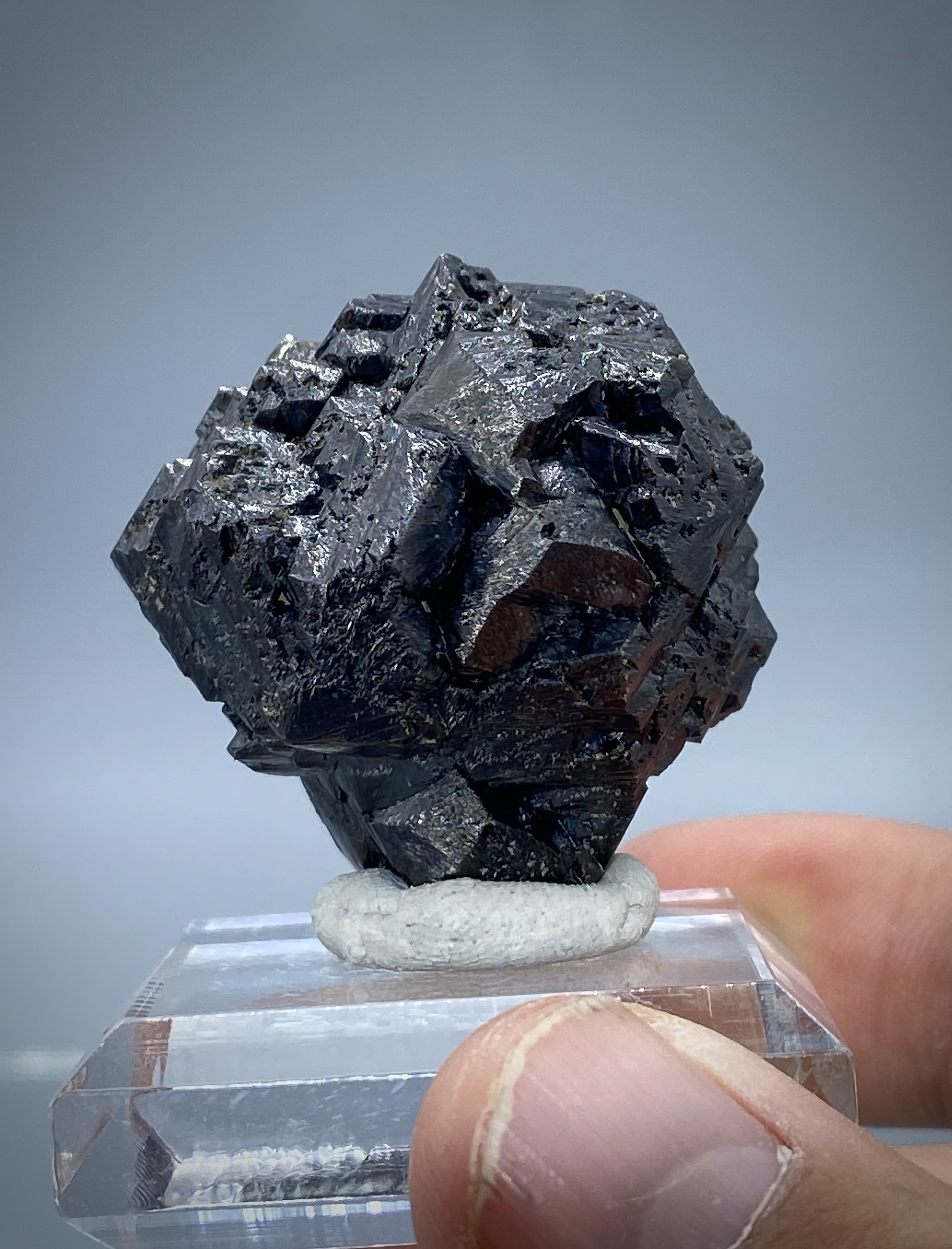 Sphalerite - Klein Quarry, Coralville, Johnson County, Iowa, USA 11.jpeg