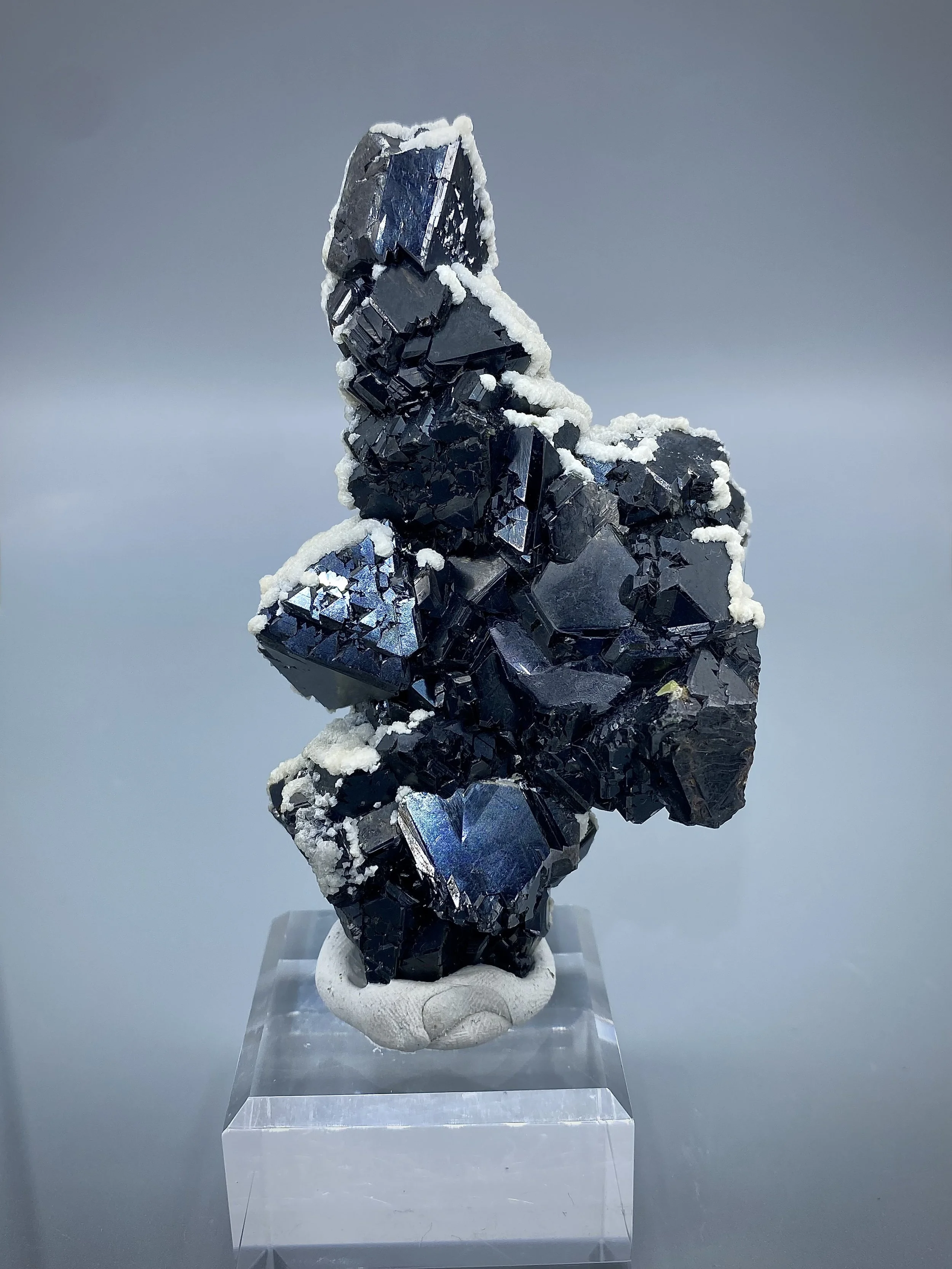 SPHALERITE WITH DOLOMITE, KRUSHEV DOL MINE, BULGARIA 7.jpeg