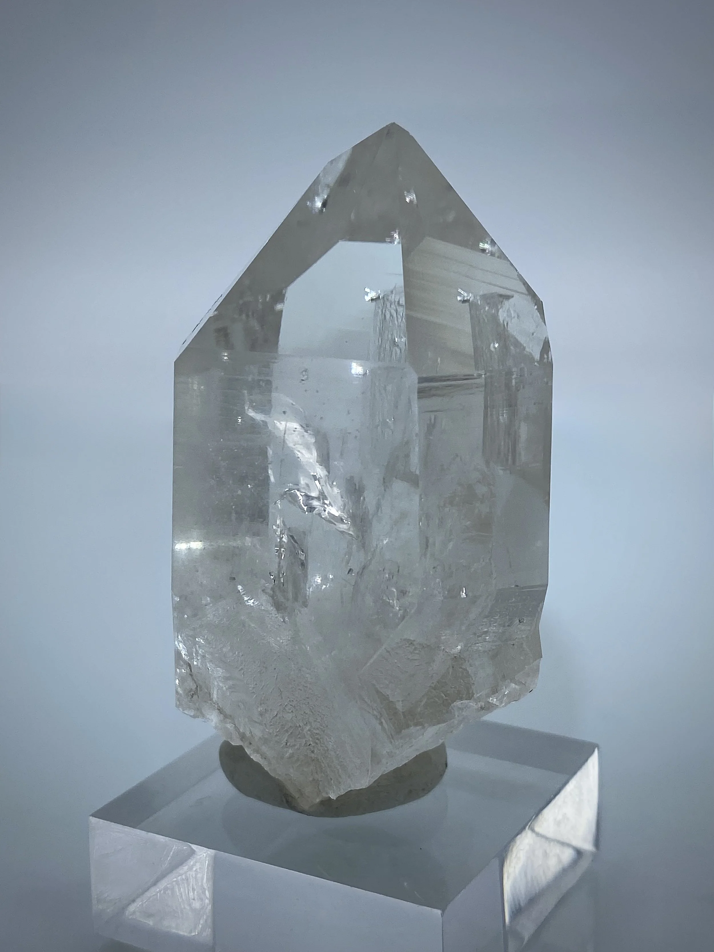 CLEAR QUARTZ -  FORESTHILL, PLACER COUNTY, CALIFORNIA 2.jpeg