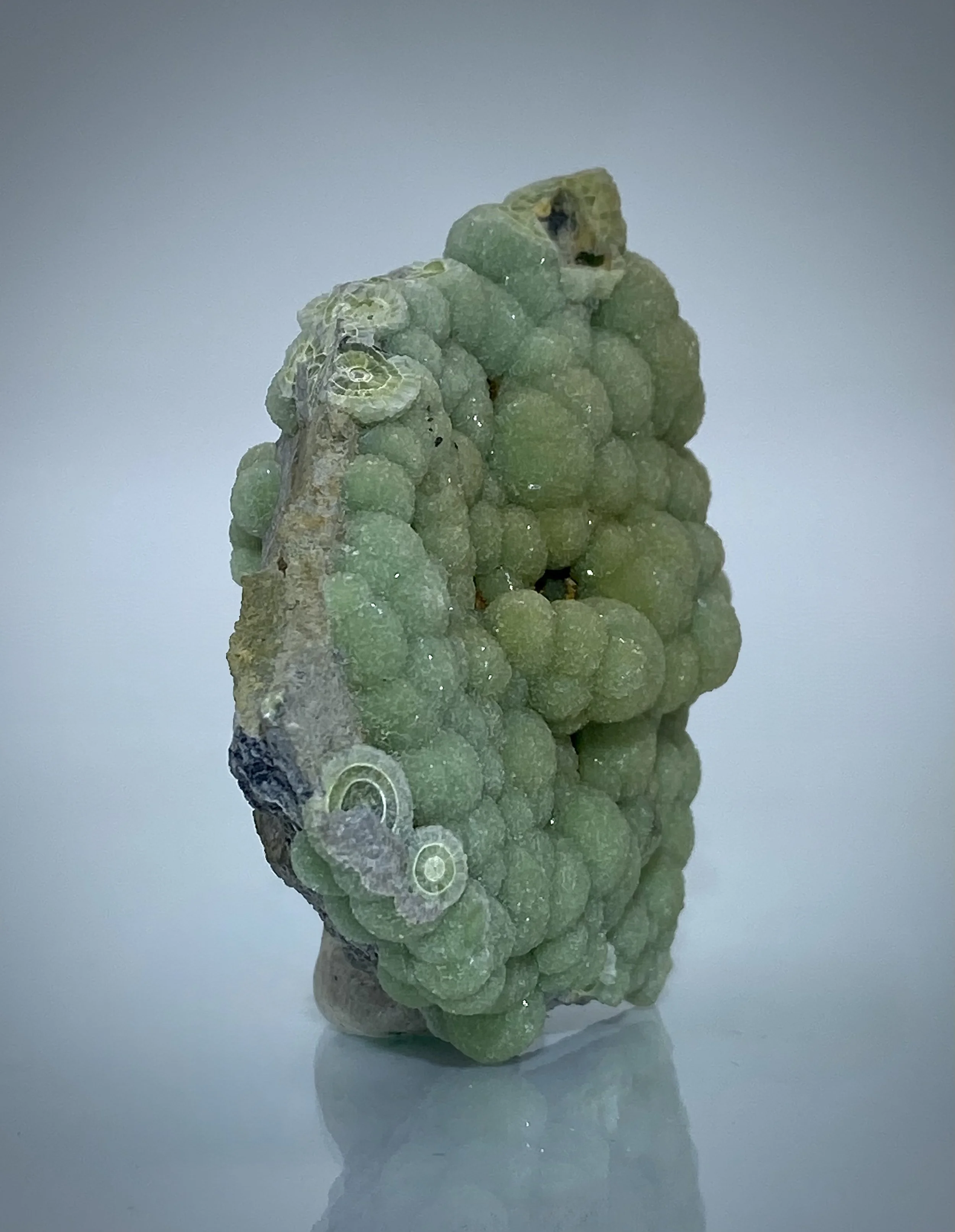 Wavellite-Mauldin Mountain Quarries, Mauldin Mt., Montgomery Co., Arkansas, USA 7.jpeg
