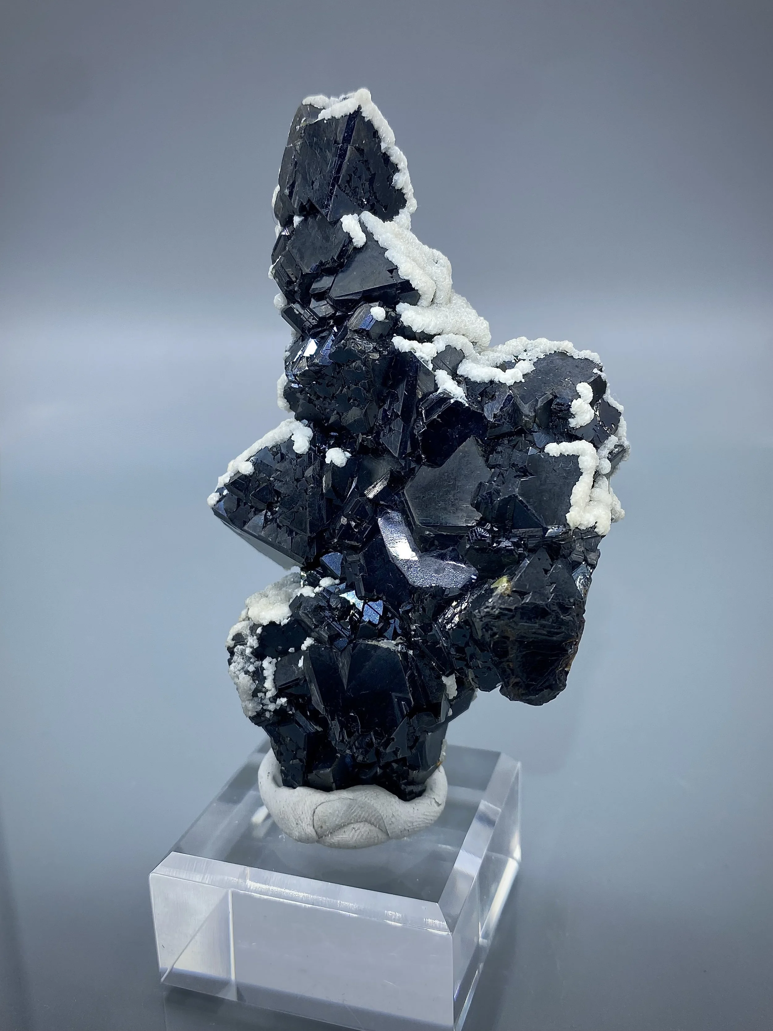 SPHALERITE WITH DOLOMITE, KRUSHEV DOL MINE, BULGARIA 2.jpeg
