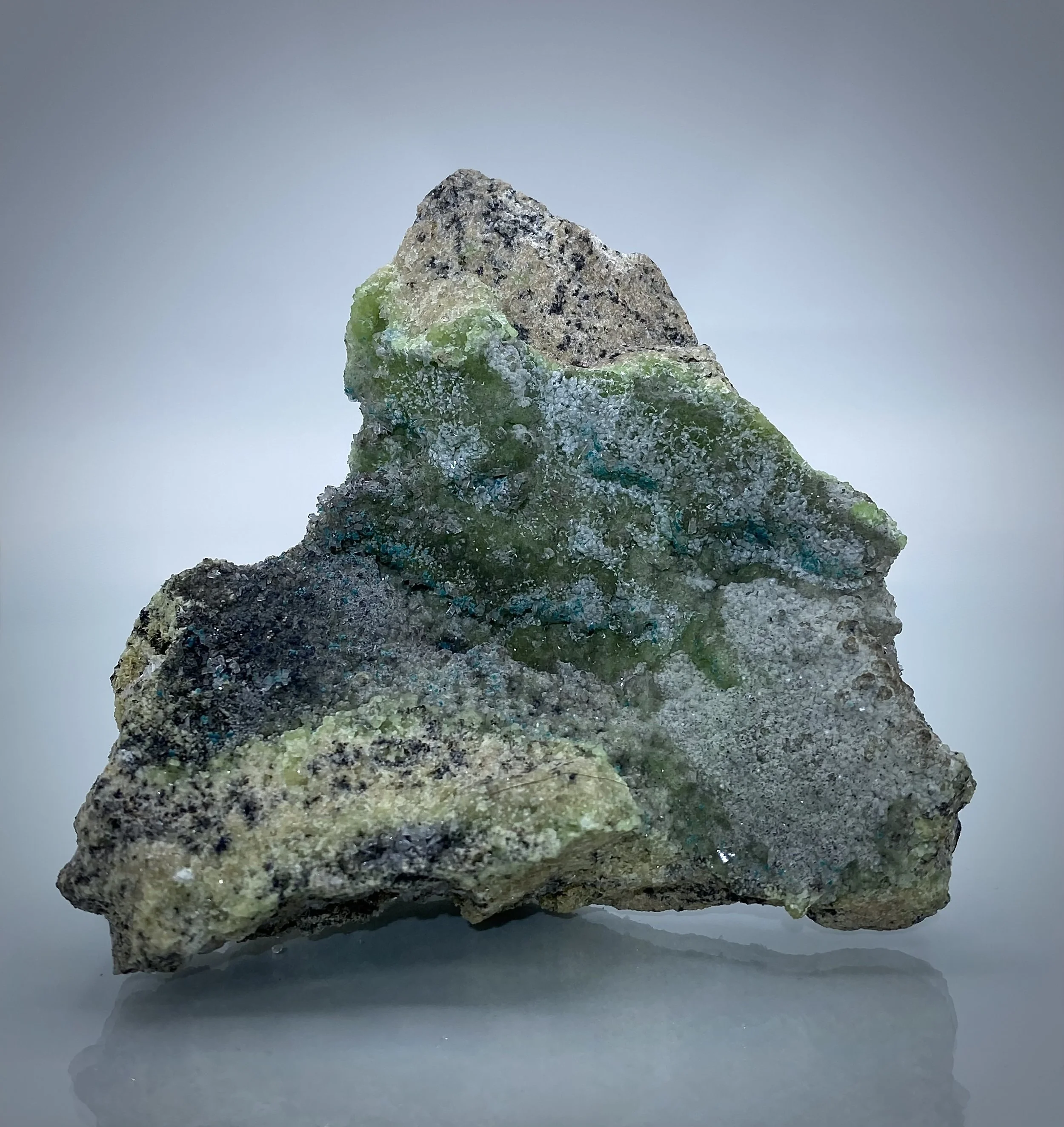 Smithsonite, Hemimorphite & Chrysocolla, Arizona