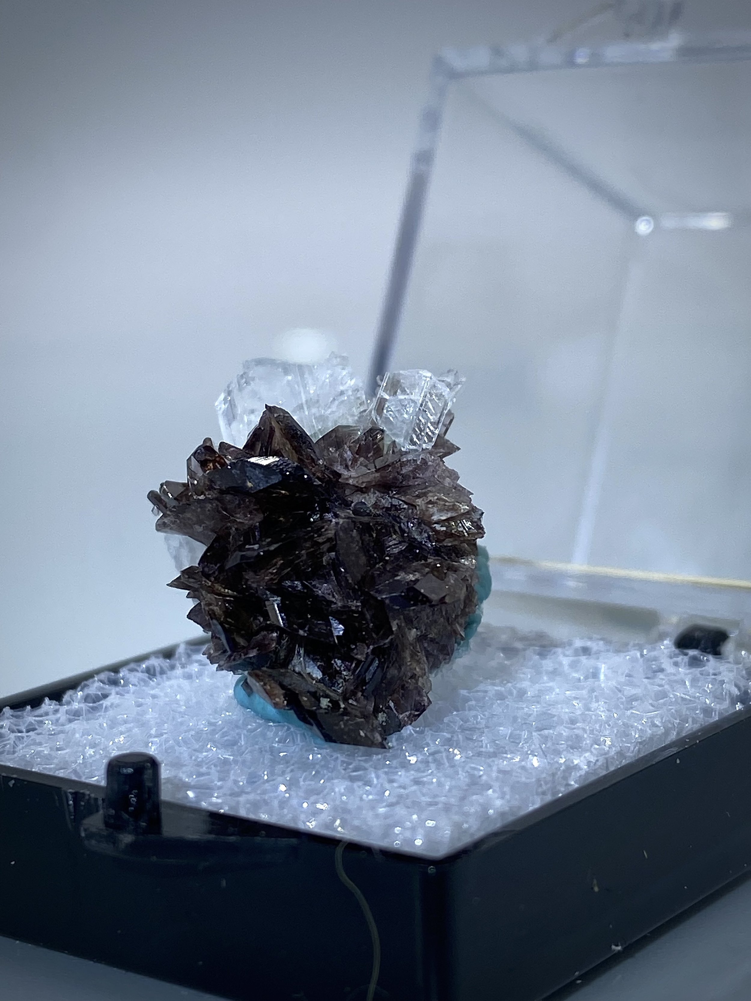 FERROAXINITE - NEW MELONES DAM, CALIFORNIA 2.jpeg