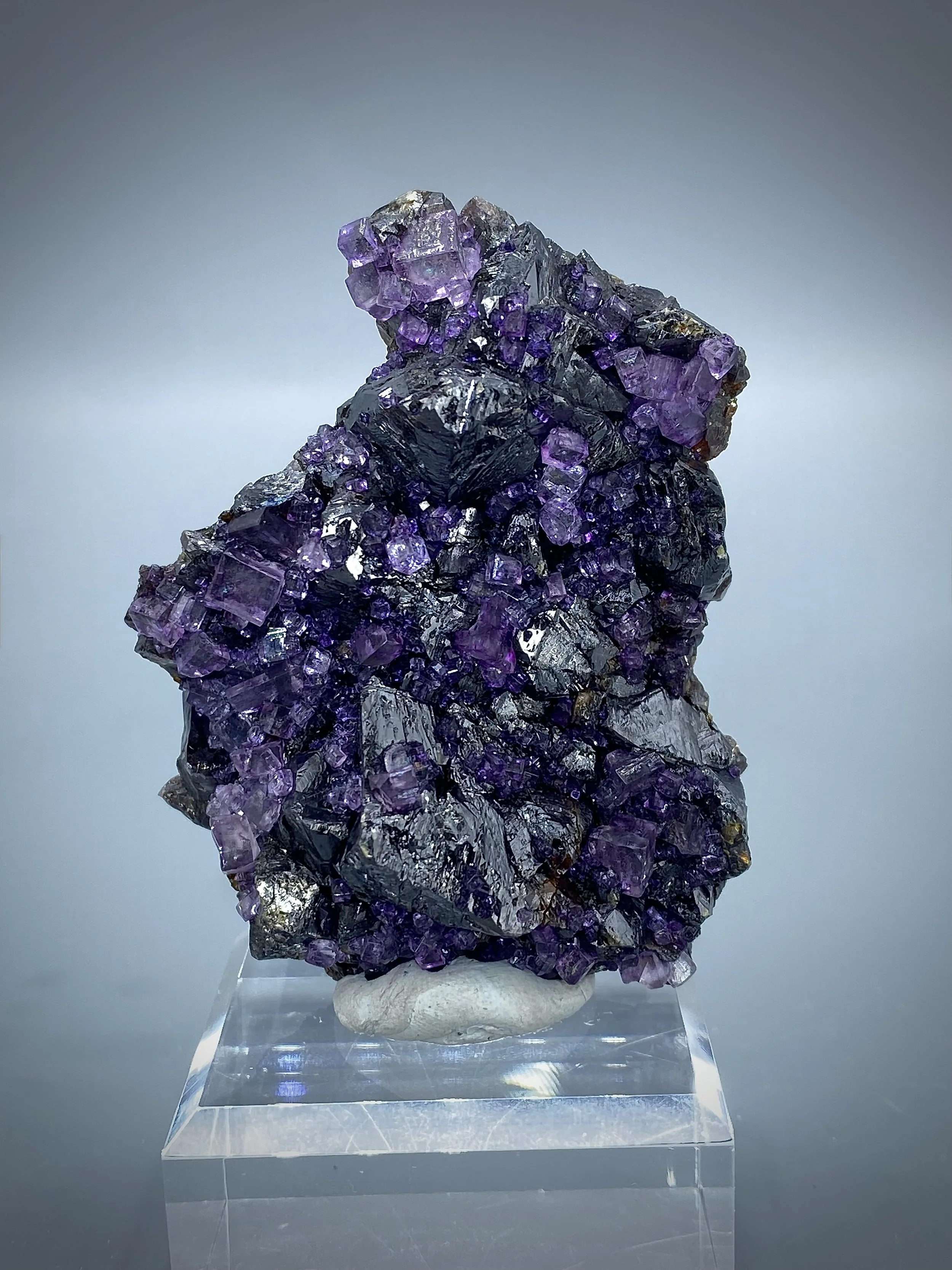 Fluorite with Sphalerite, and Baryite, Denton Mine, Harris Creek, Hardin County, Illinois 2.jpeg
