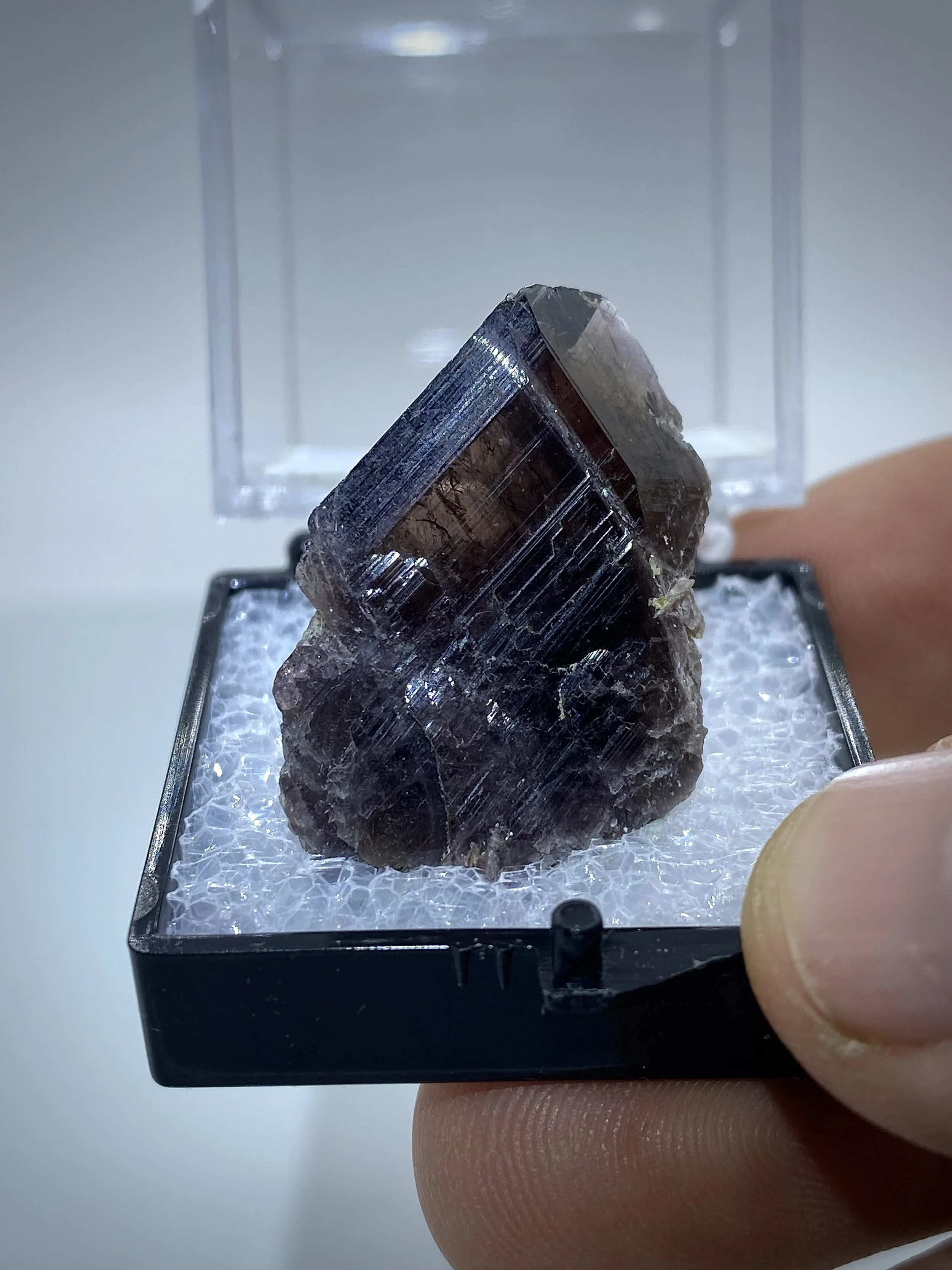 FERROAXINITE - NEW MELONES DAM, CALIFORNIA 1.jpeg