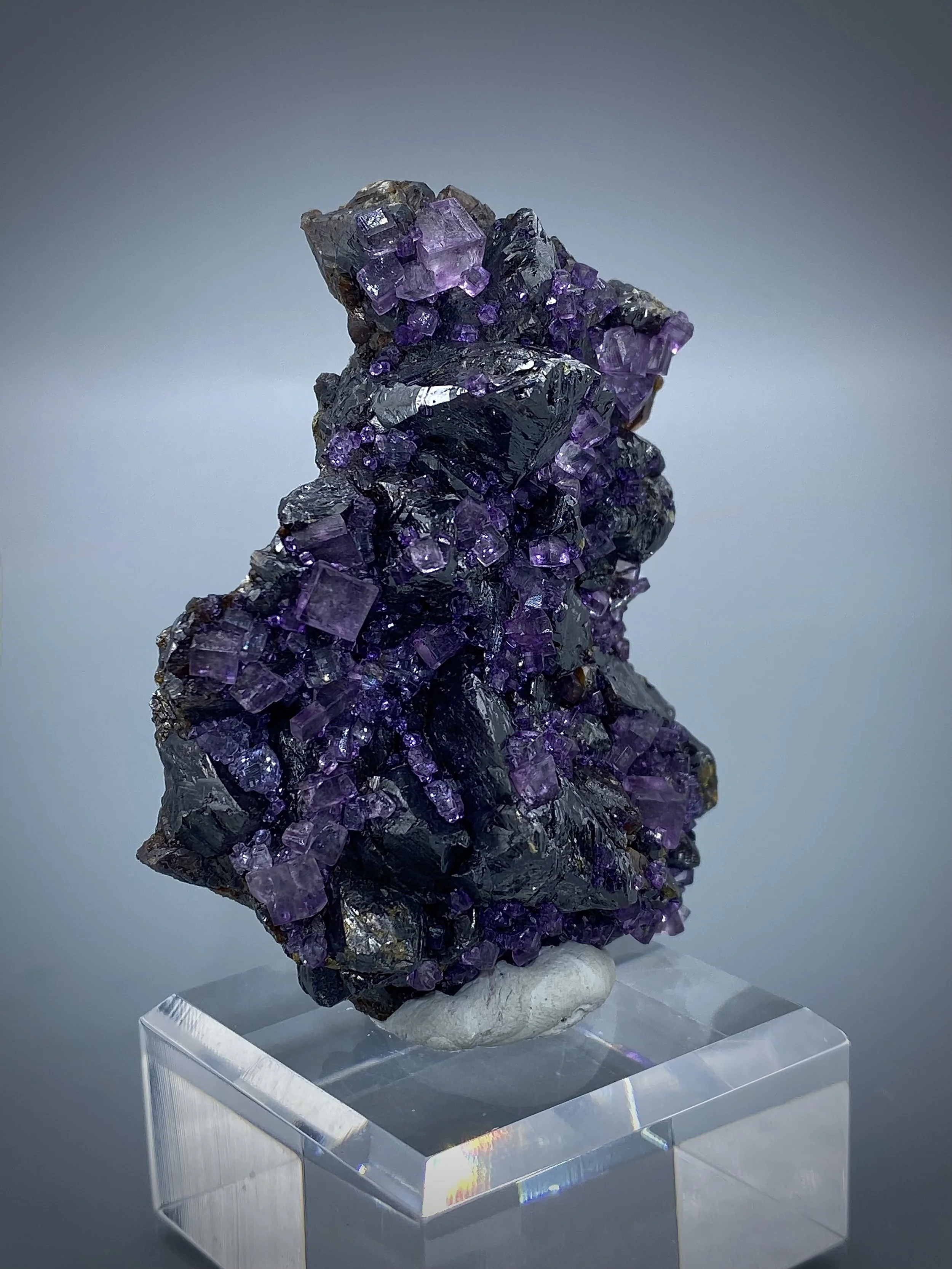 Fluorite with Sphalerite, and Baryite, Denton Mine, Harris Creek, Hardin County, Illinois 7.jpeg
