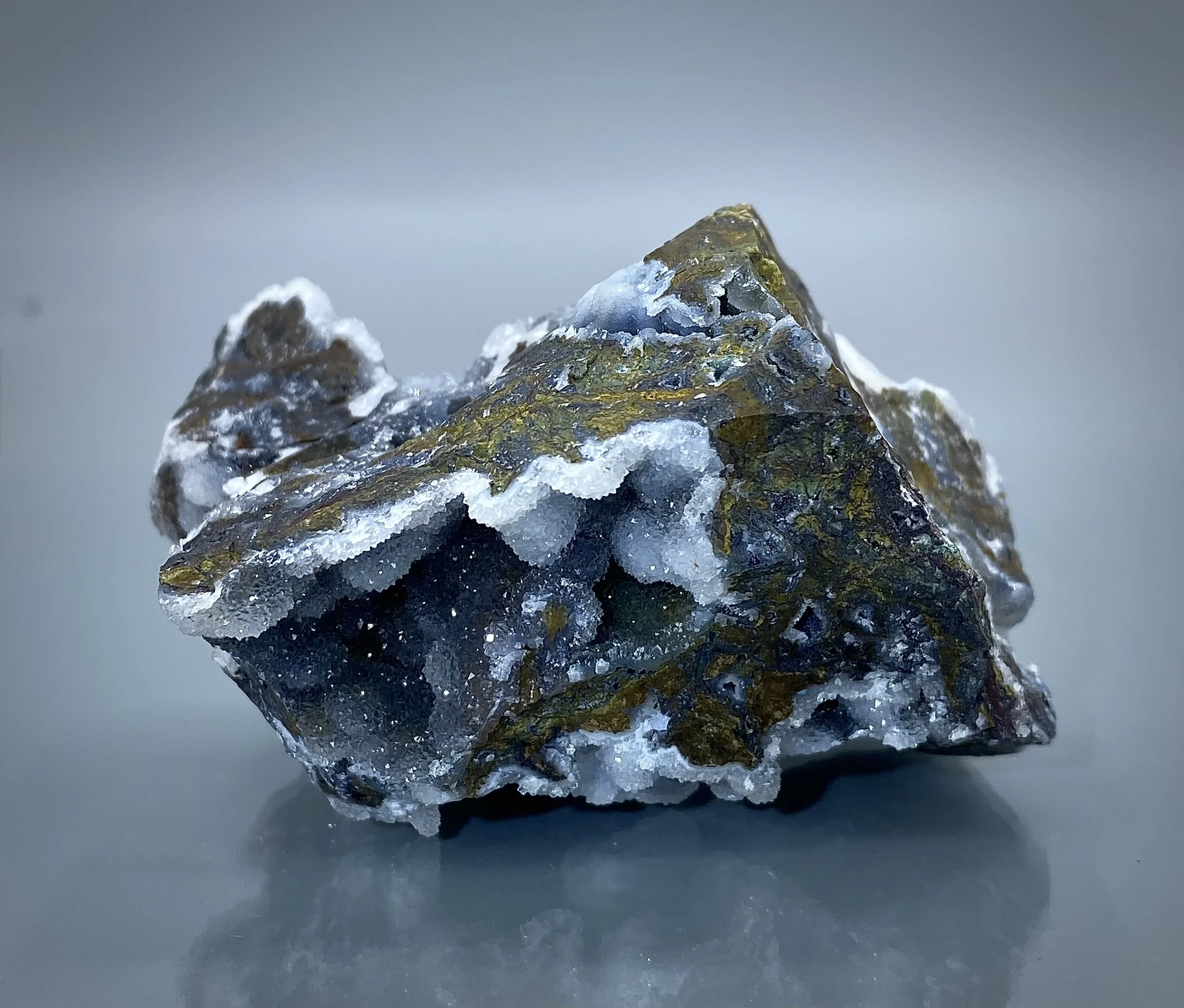 DRUZY QUARTZ - PLANET MINE, LA PAZ COUNTY, ARIZONA 4.jpeg
