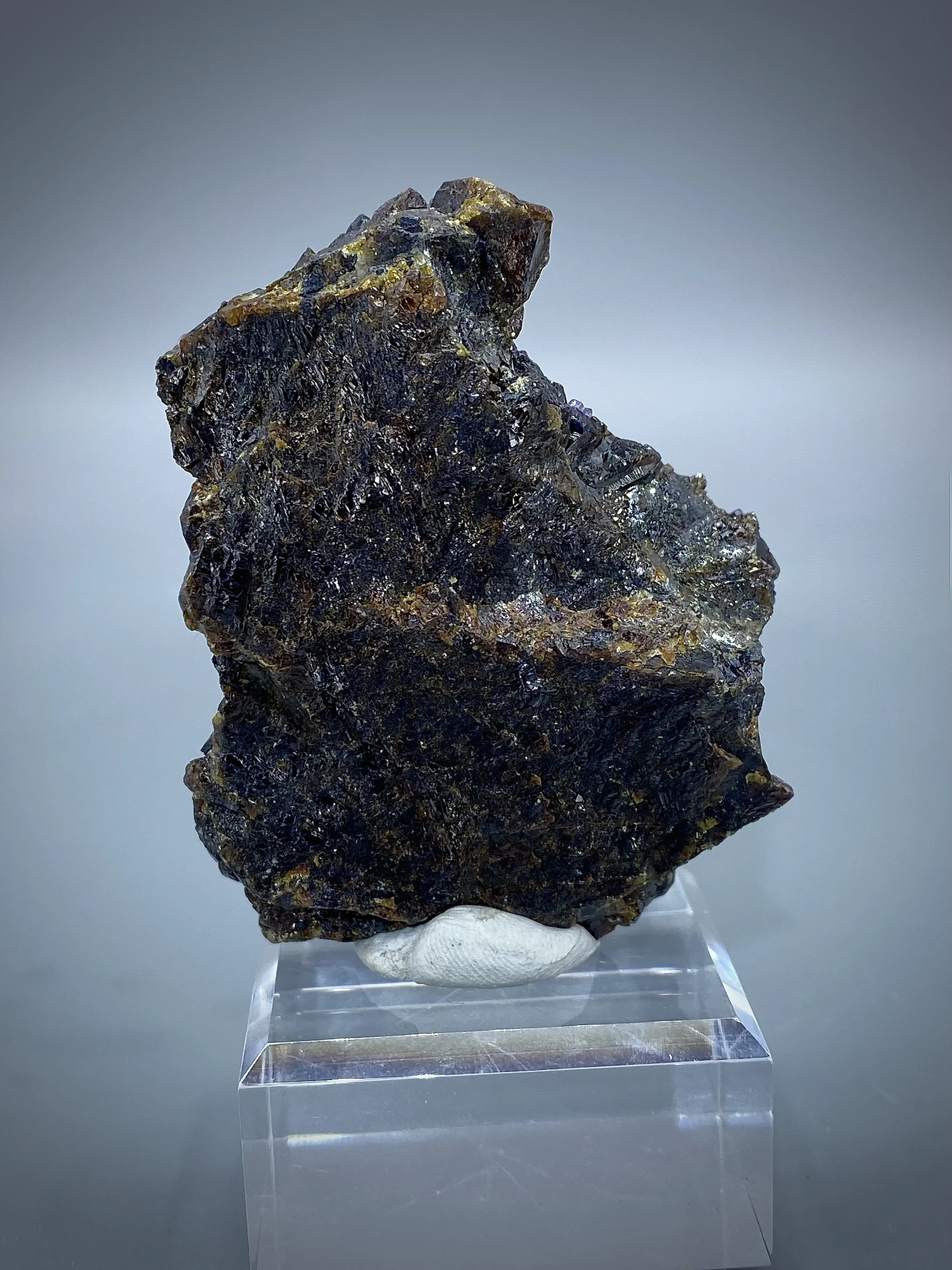 Fluorite with Sphalerite, and Baryite, Denton Mine, Harris Creek, Hardin County, Illinois 5.jpeg