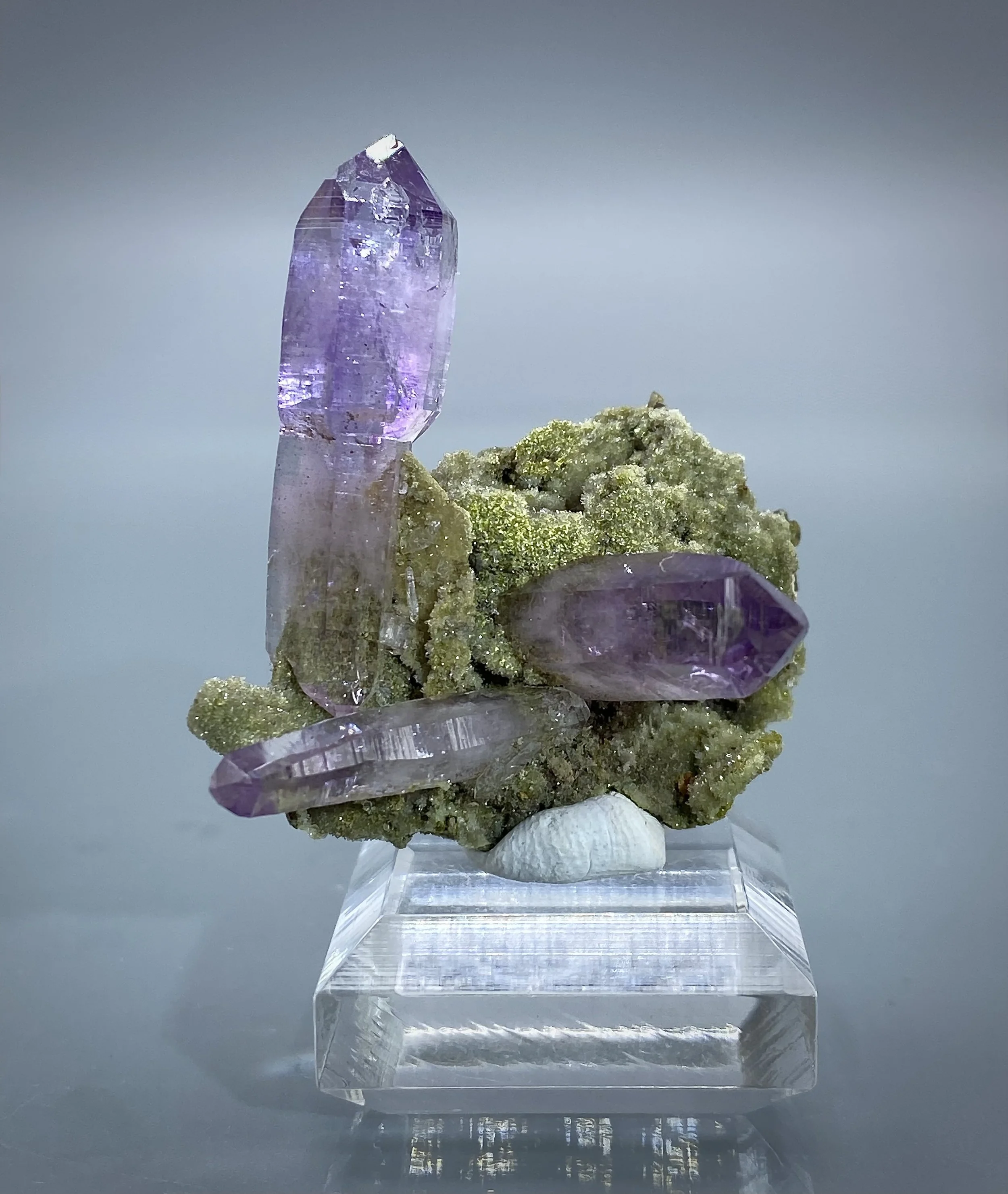 AMETHYST & EPIDOTE - VERA CRUZ, MEXICO 2.jpeg