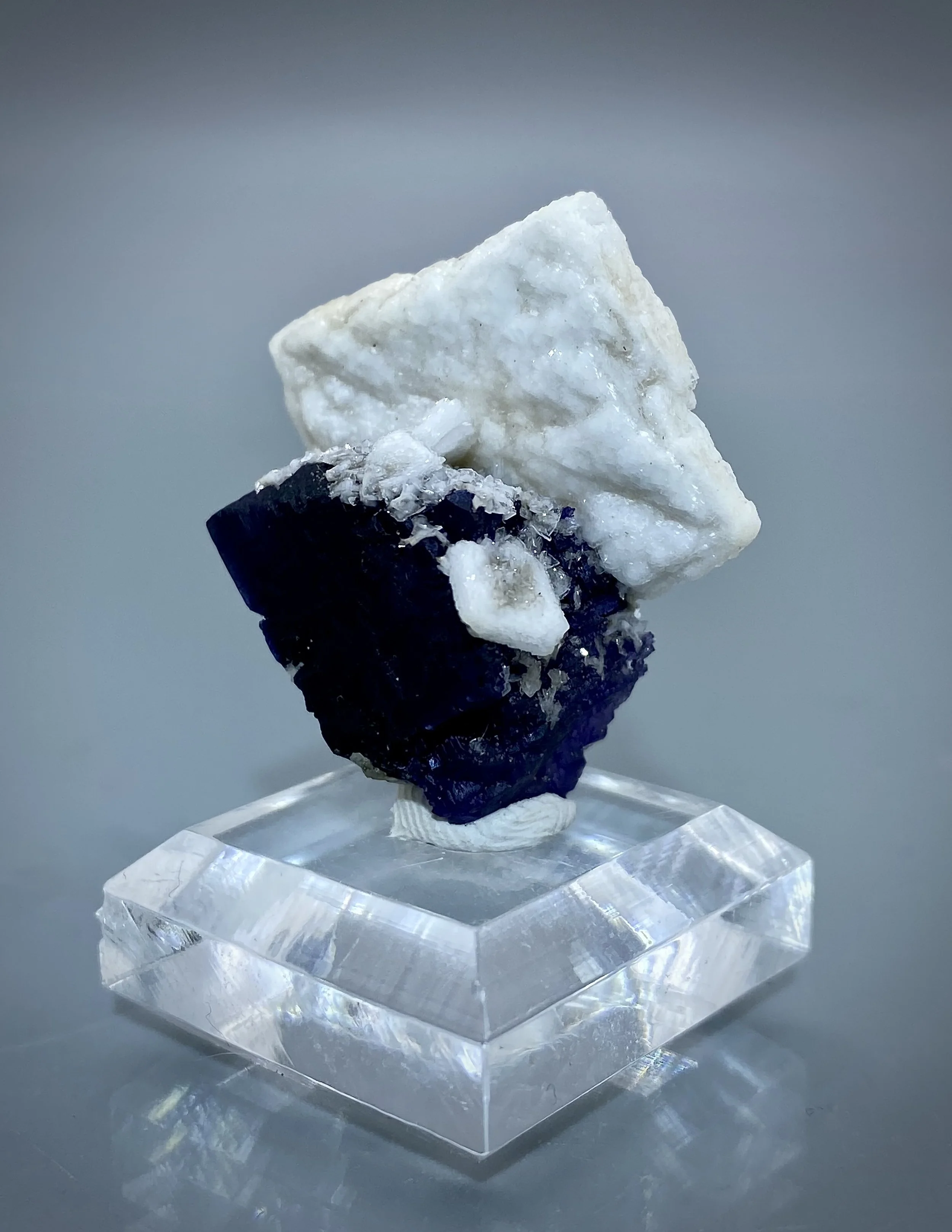 Barite on Fluorite - Berbes Mine, Austrias, Spain3.jpeg