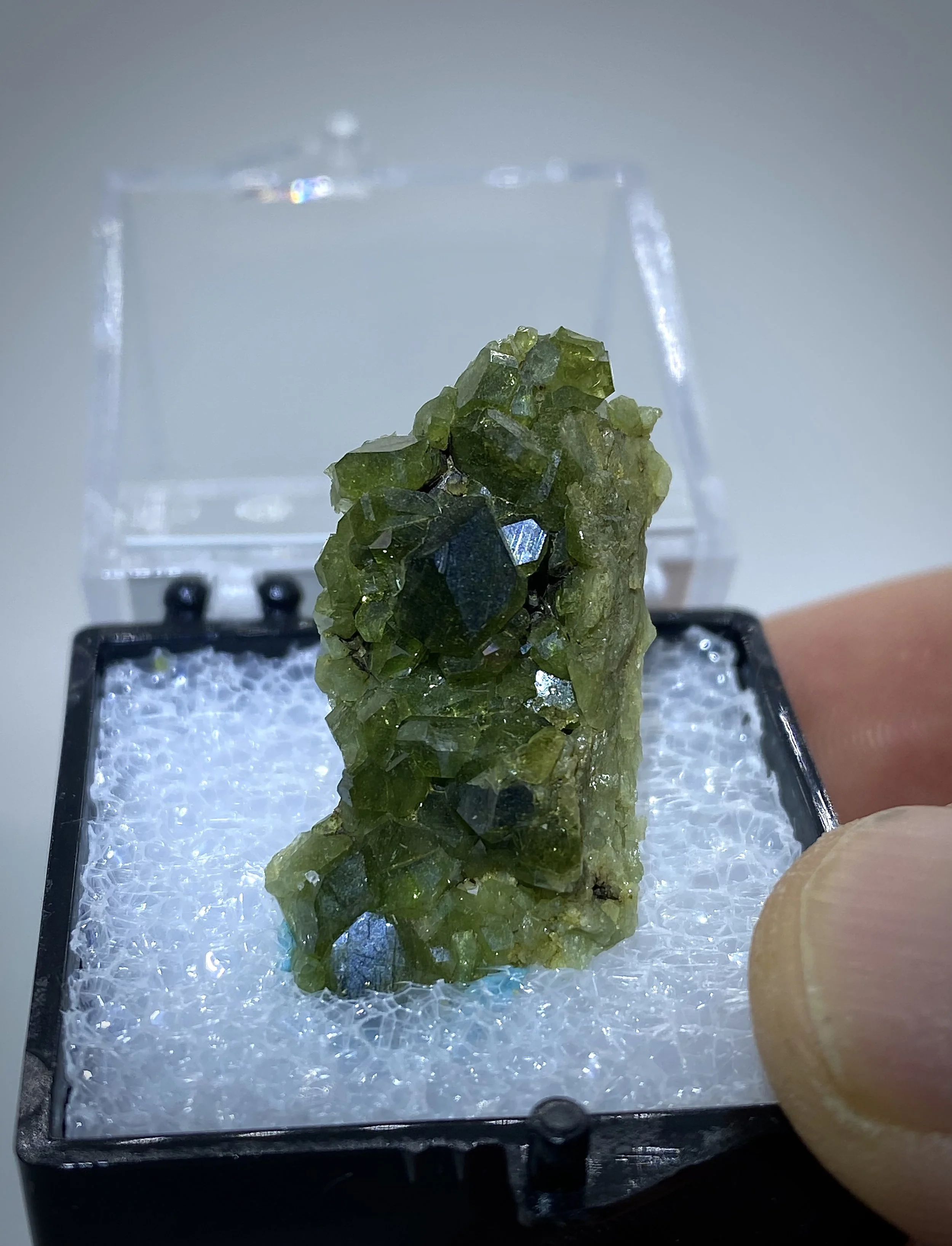 TOPAZOLITE - YELLOW CAT MINE, CALIFORNIA 8.jpeg