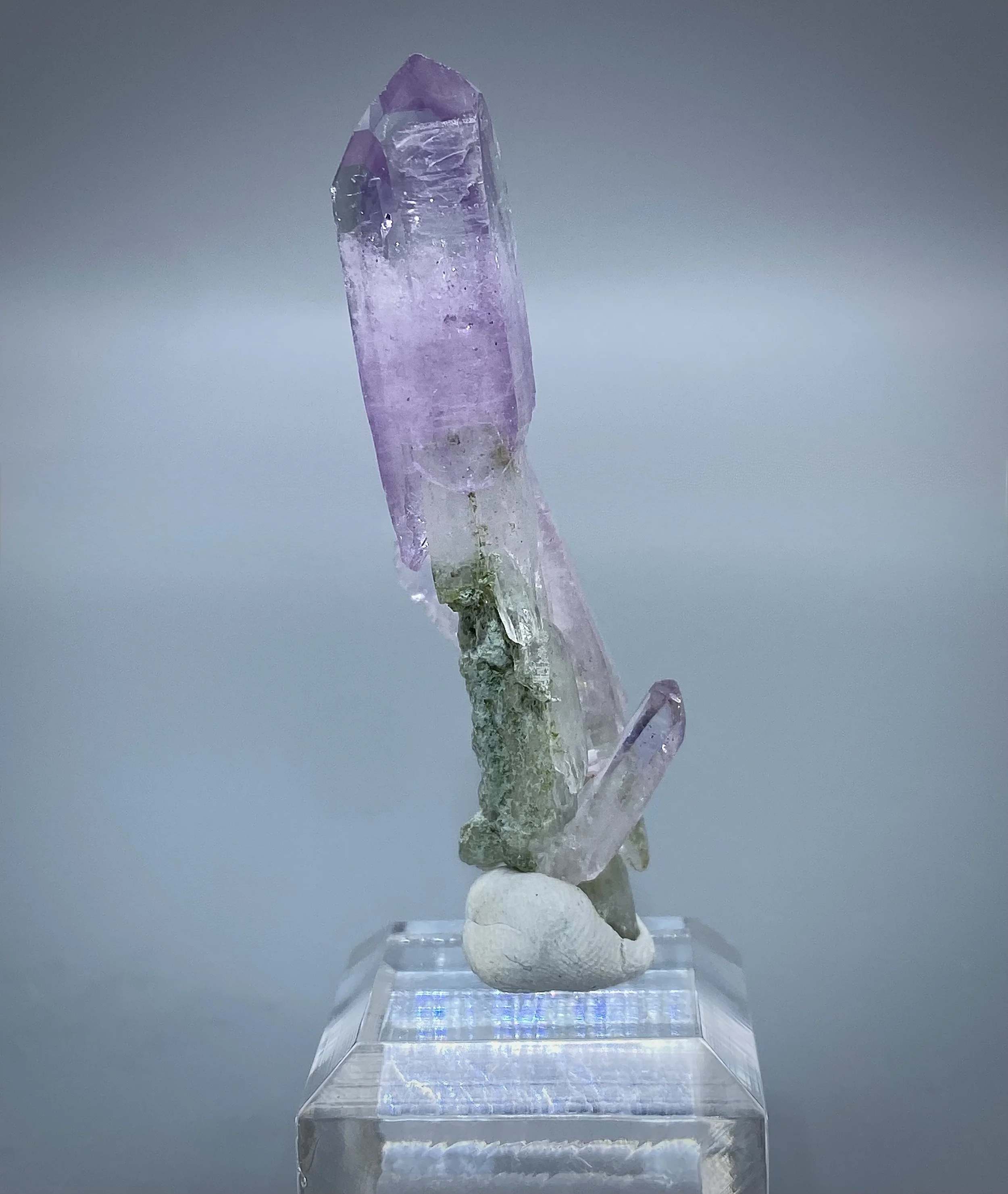 AMETHYST & EPIDOTE - VERA CRUZ, MEXICO 4.jpeg