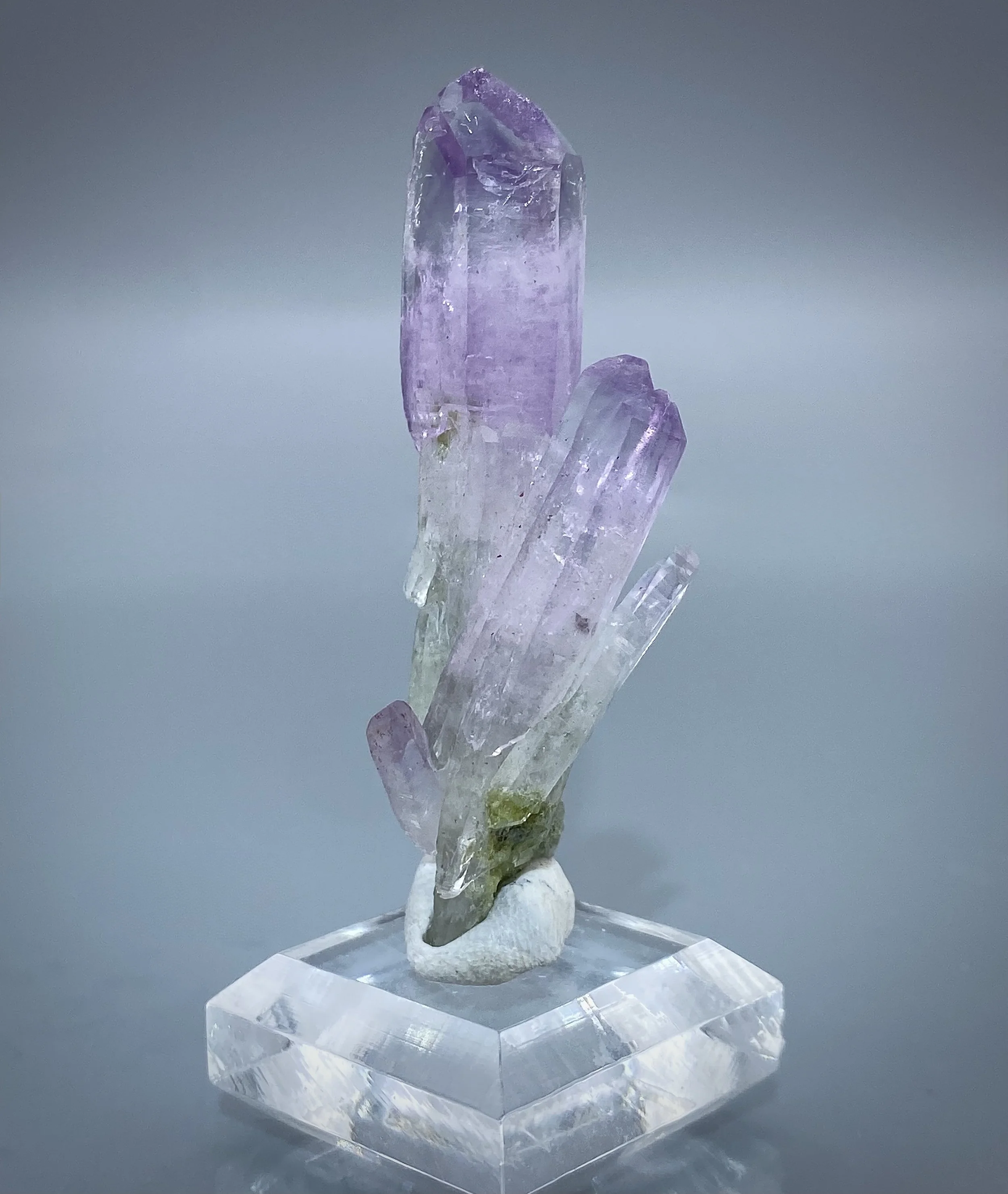 AMETHYST & EPIDOTE - VERA CRUZ, MEXICO 2.jpeg