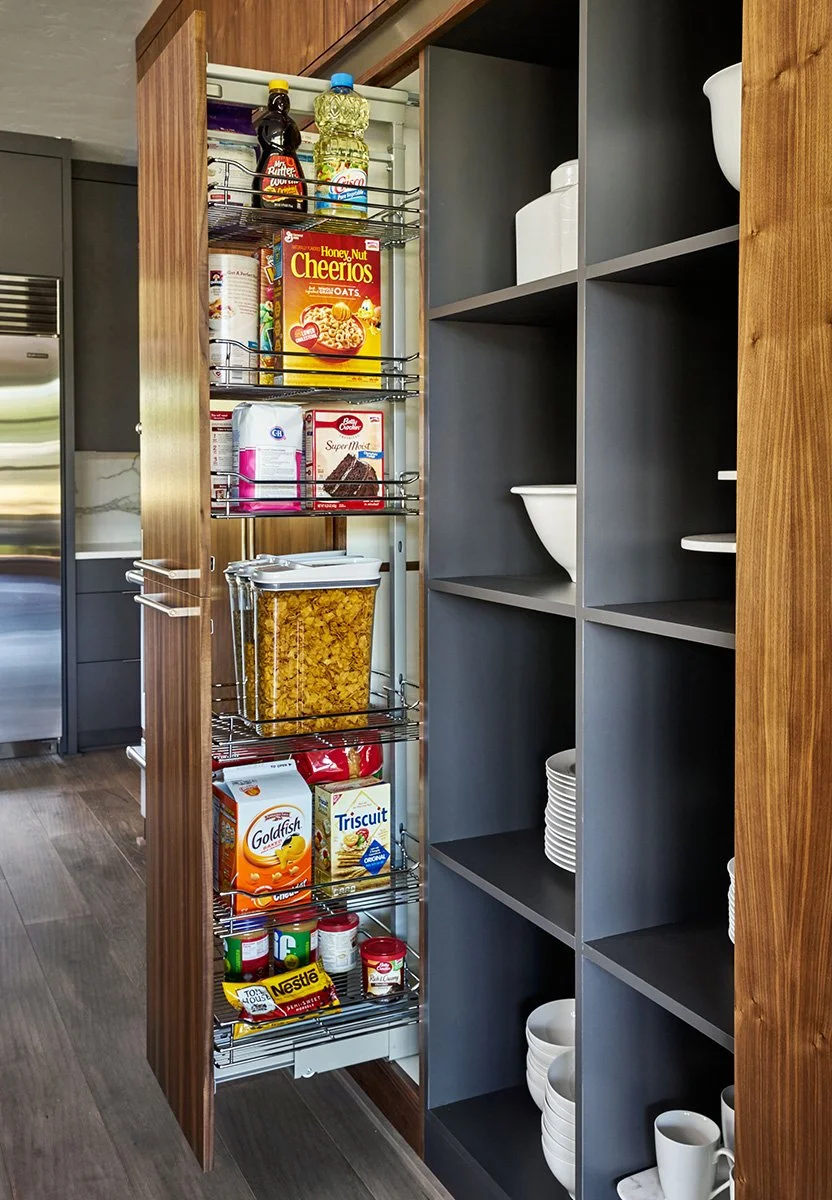 Adjustable kitchen storage.