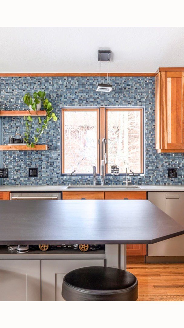 BRITT CHUDLEIGH REAL ESTATE RESIDENTIAL AND RESORT REALTOR IN PARK