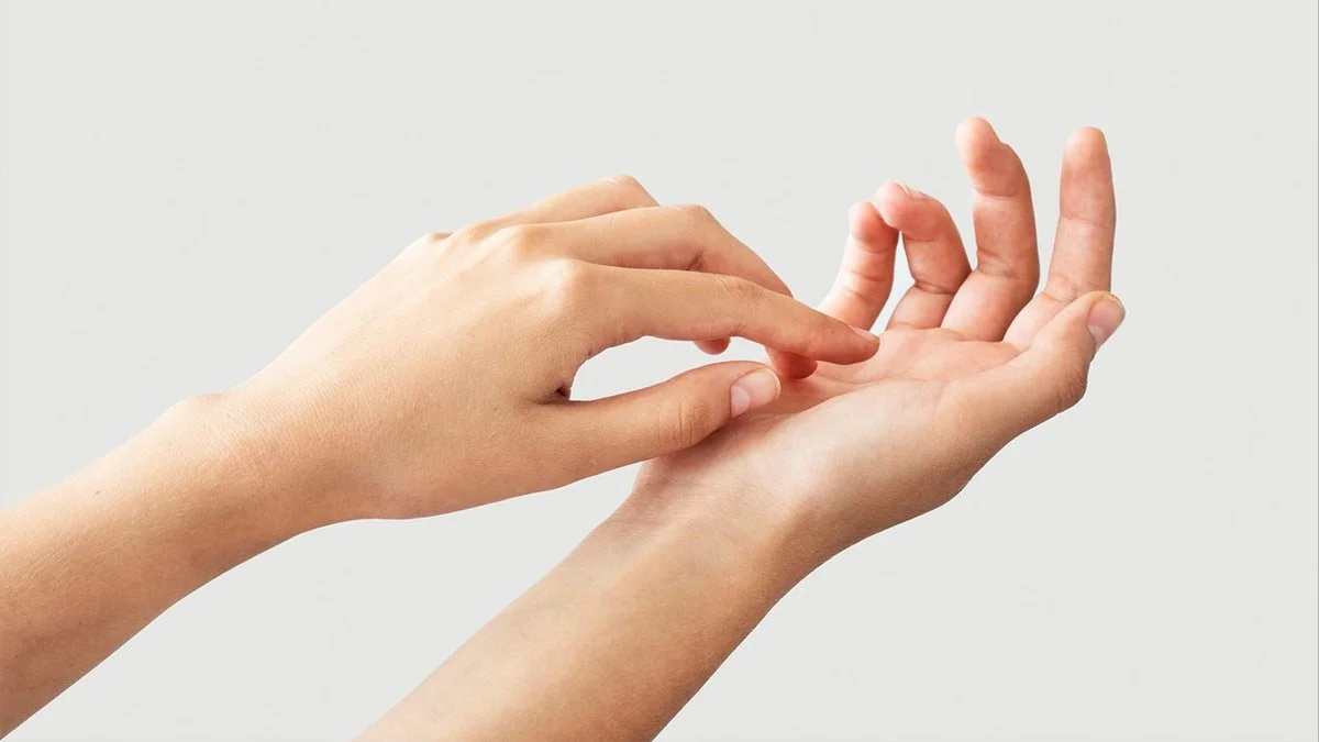 woman-hands-istock.jpg