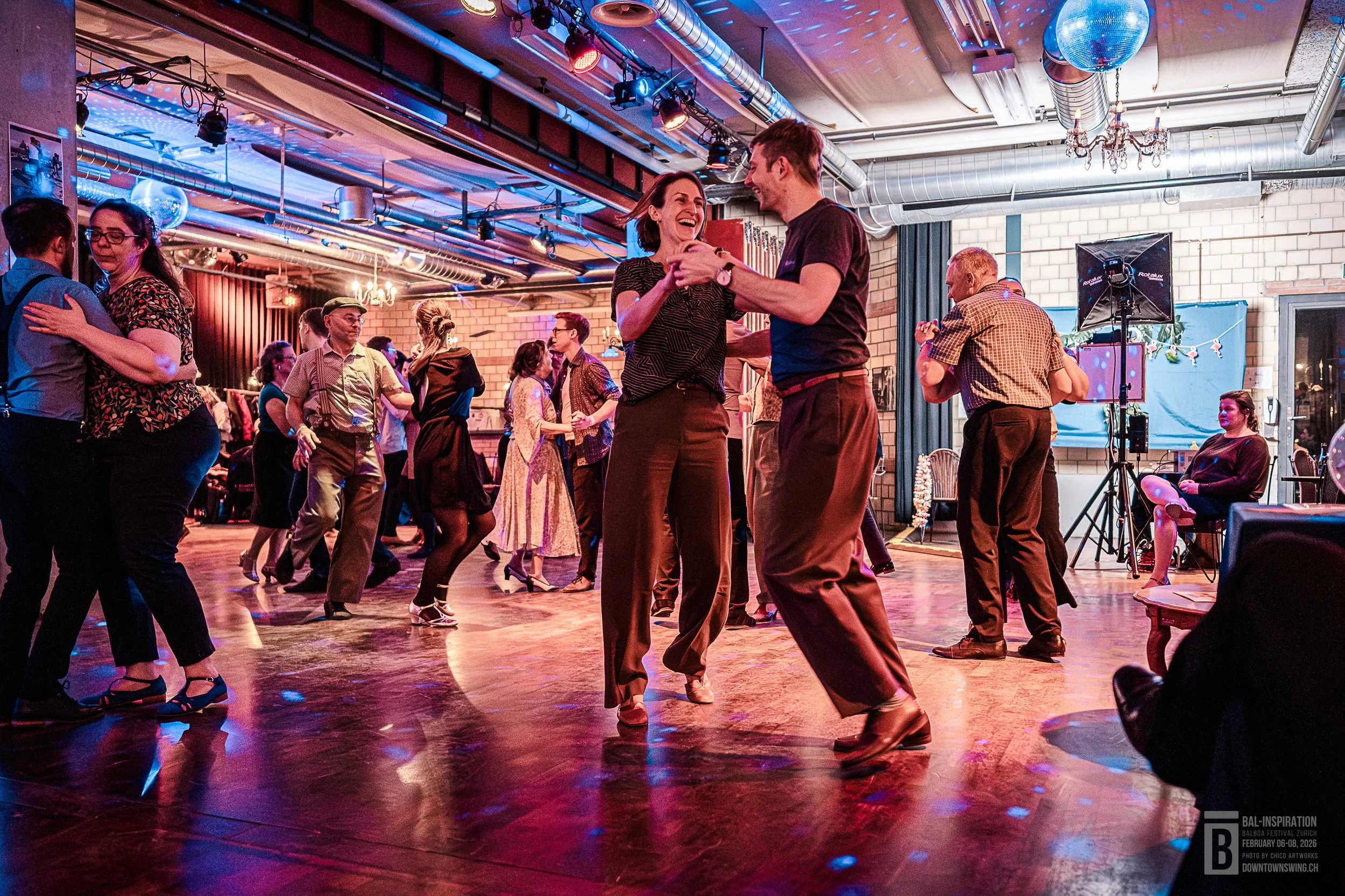 049_20260207-bal-inspiration-2026-20260206_22-57-25_DowntownSwing_Balinspiration_Zurich_18mm_FX.jpg