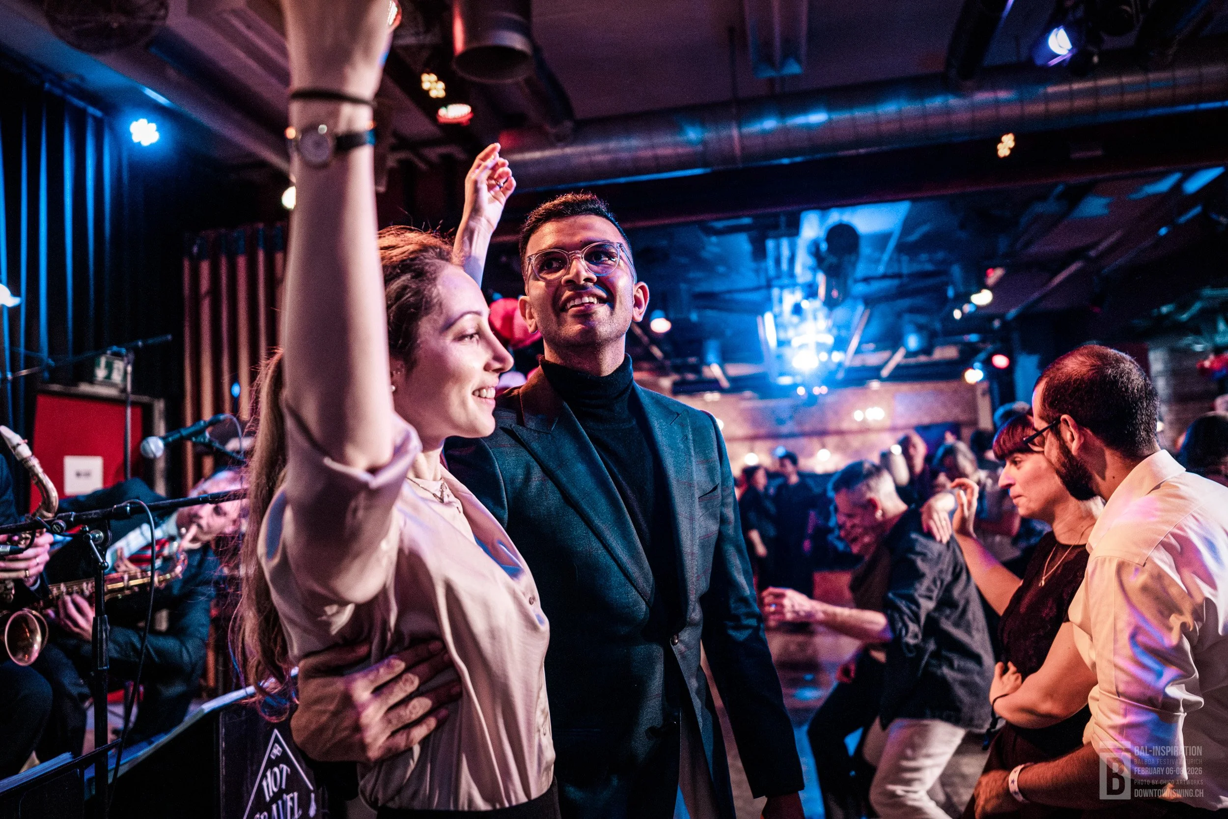 073_20260207-bal-inspiration-2026-20260208_00-55-50_DowntownSwing_Balinspiration_Zurich_18mm_FX.jpg