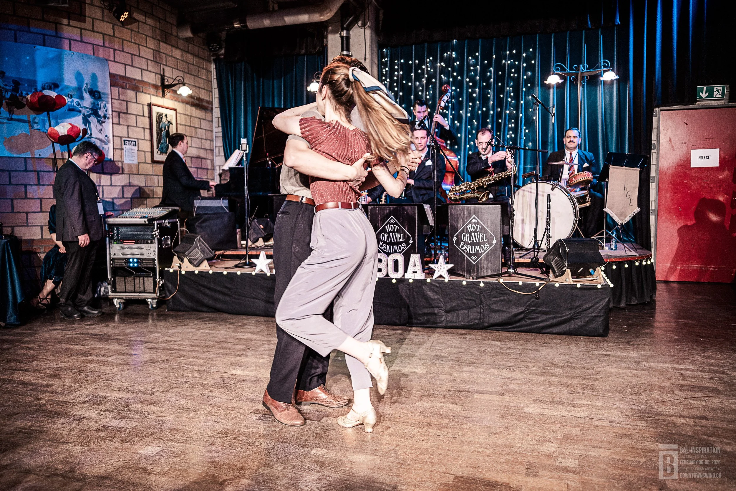 044_20260207-bal-inspiration-2026-20260206_23-10-24_DowntownSwing_Balinspiration_Zurich_18mm_FX.jpg