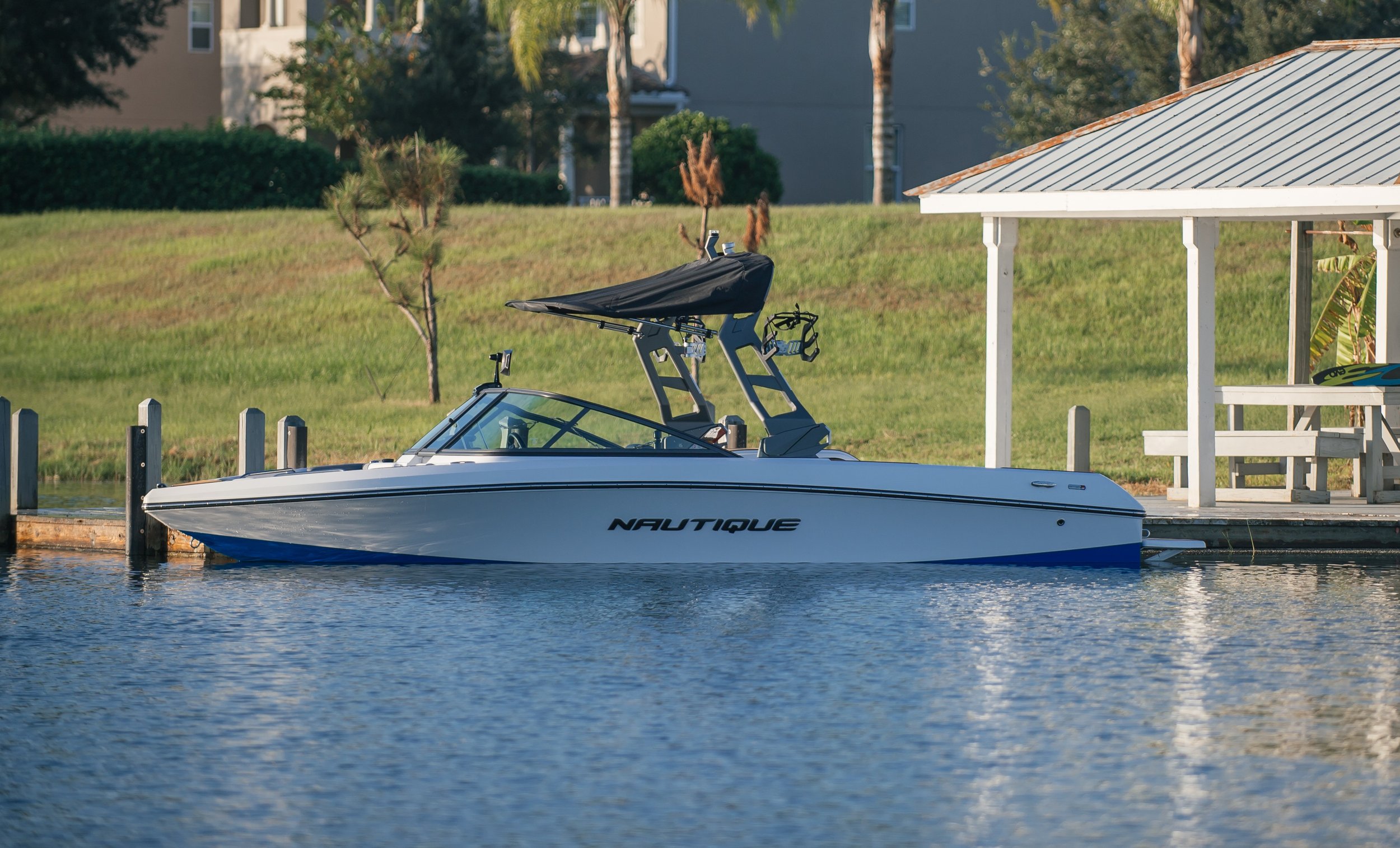 2019 Ski Nautique 200